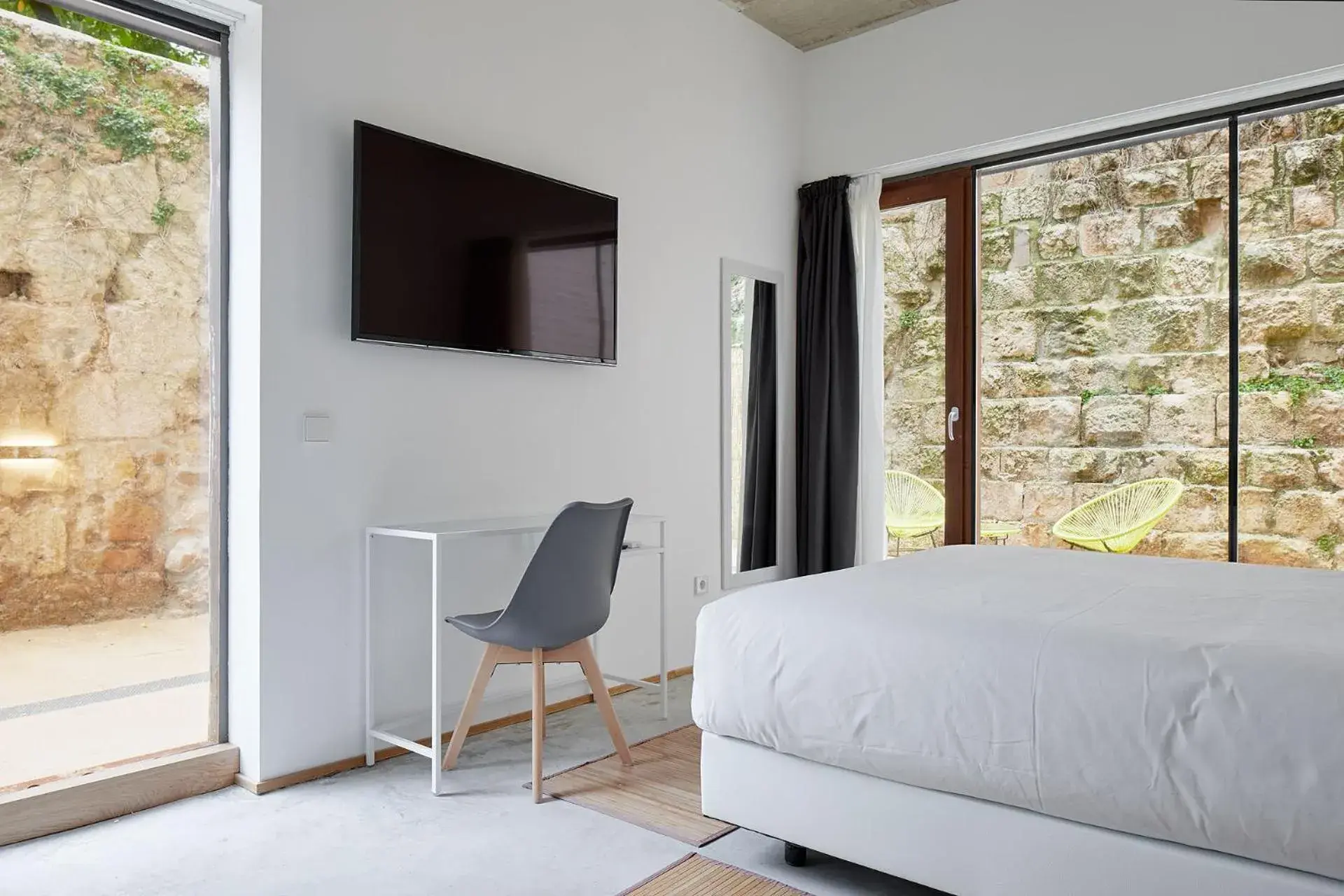 Bed in IRAIPE Estella Rooms Auto Check-in Bed in IRAIPE Estella Rooms Auto Check-in