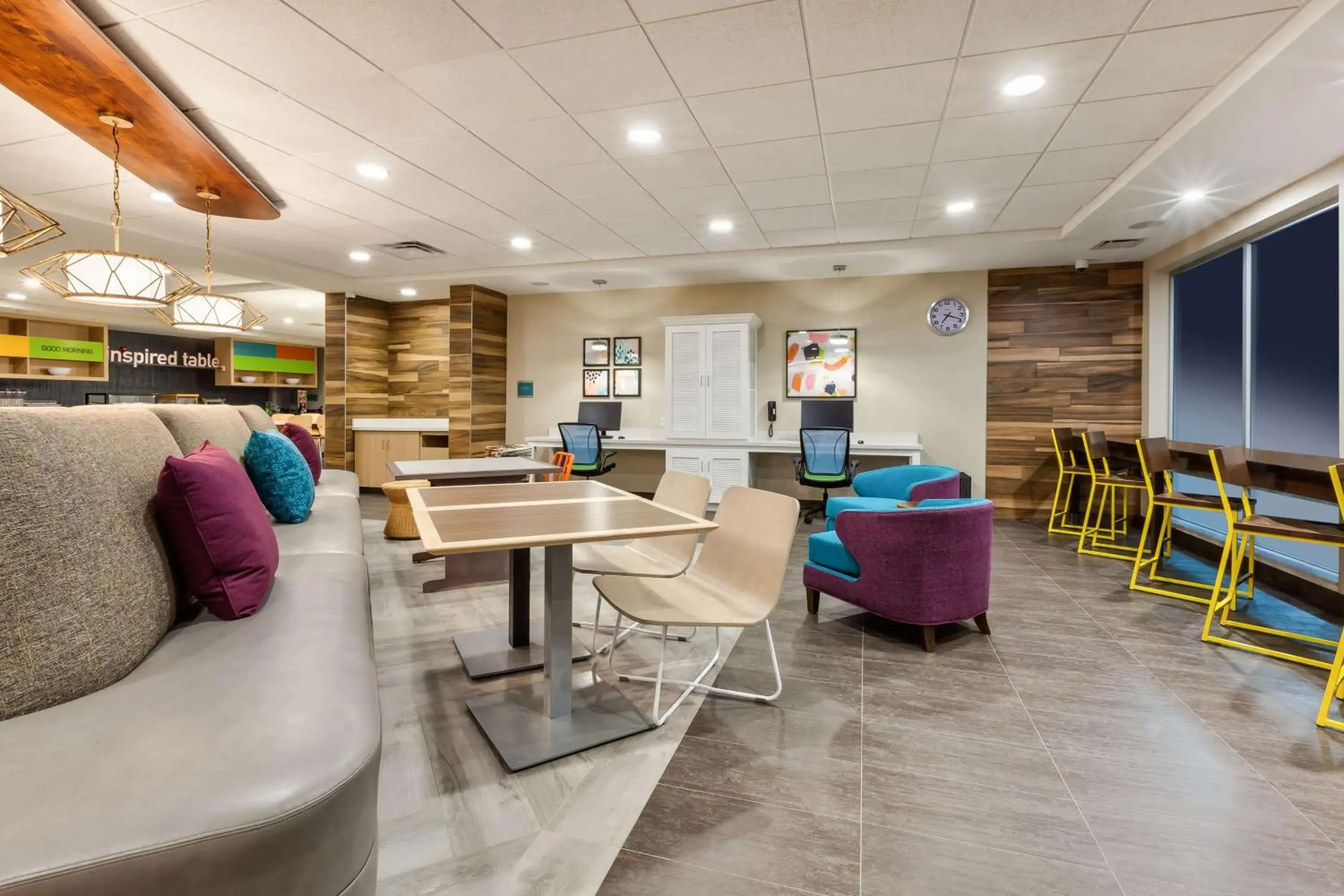 Lobby or reception in Home2 Suites By Hilton Saginaw, Mi Lobby or reception in Home2 Suites By Hilton Saginaw, Mi