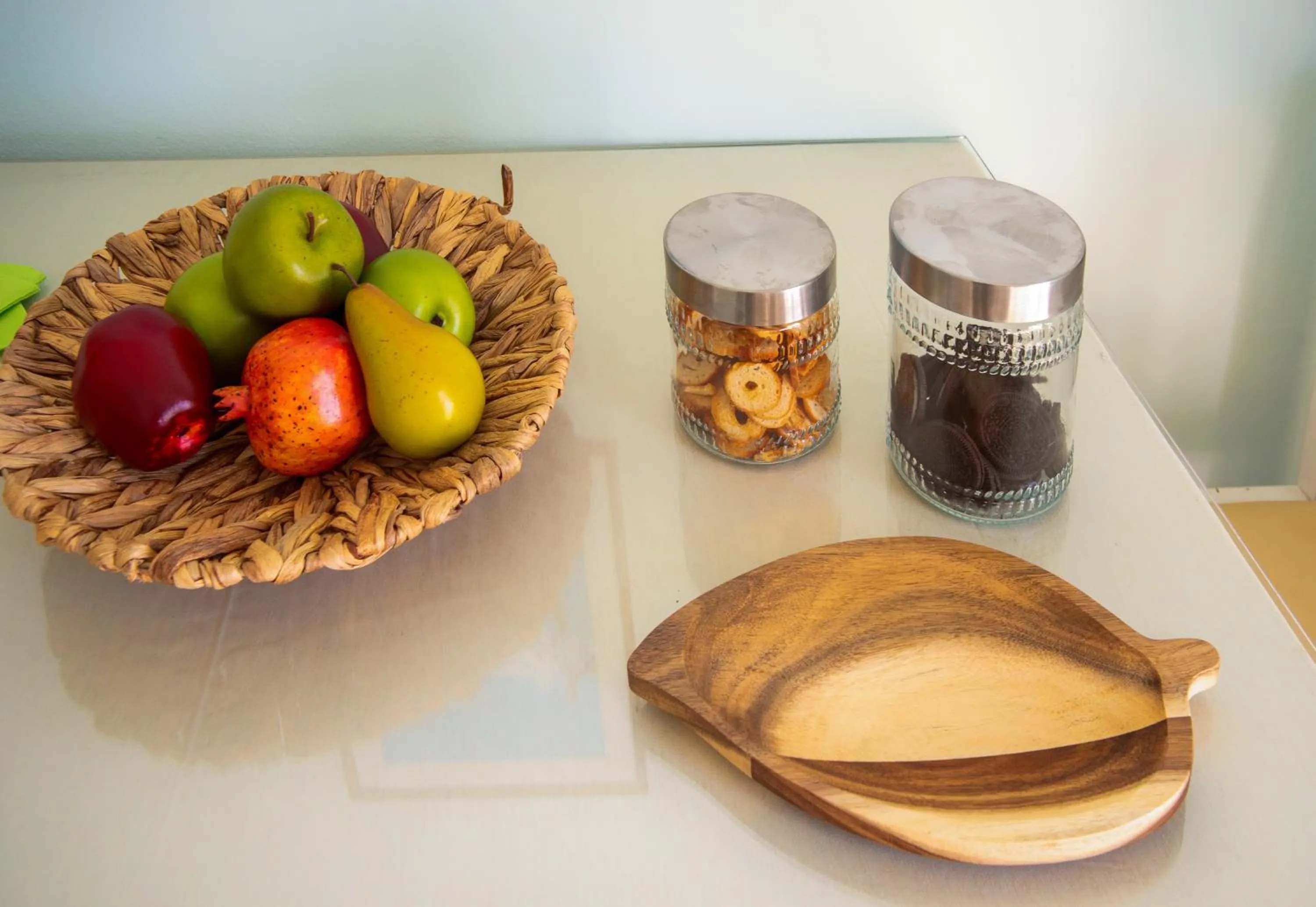 Dining area in Alexandra Apartments