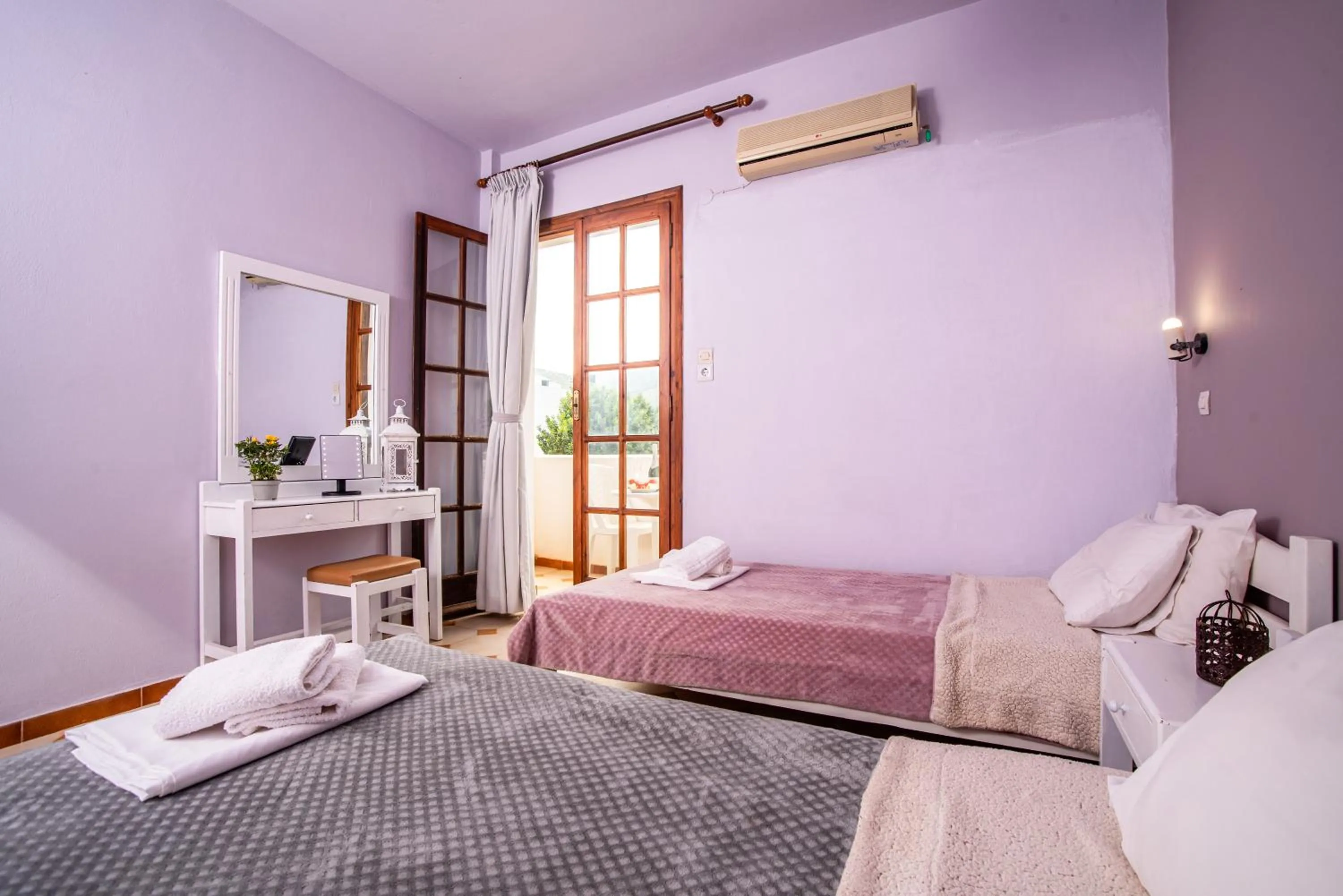 Bedroom in Alexandra Apartments