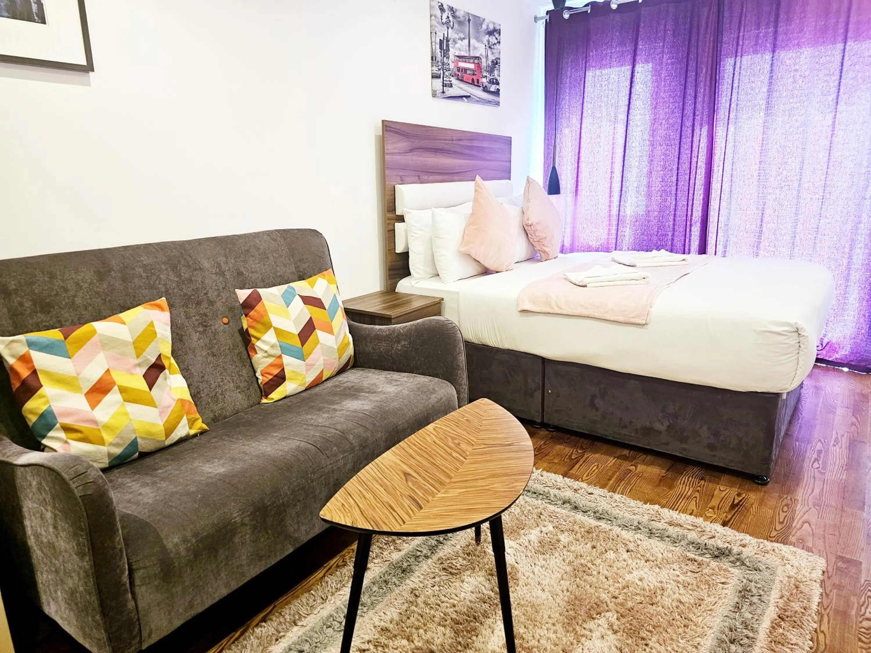 Bed in Camden Prime ApartHotel