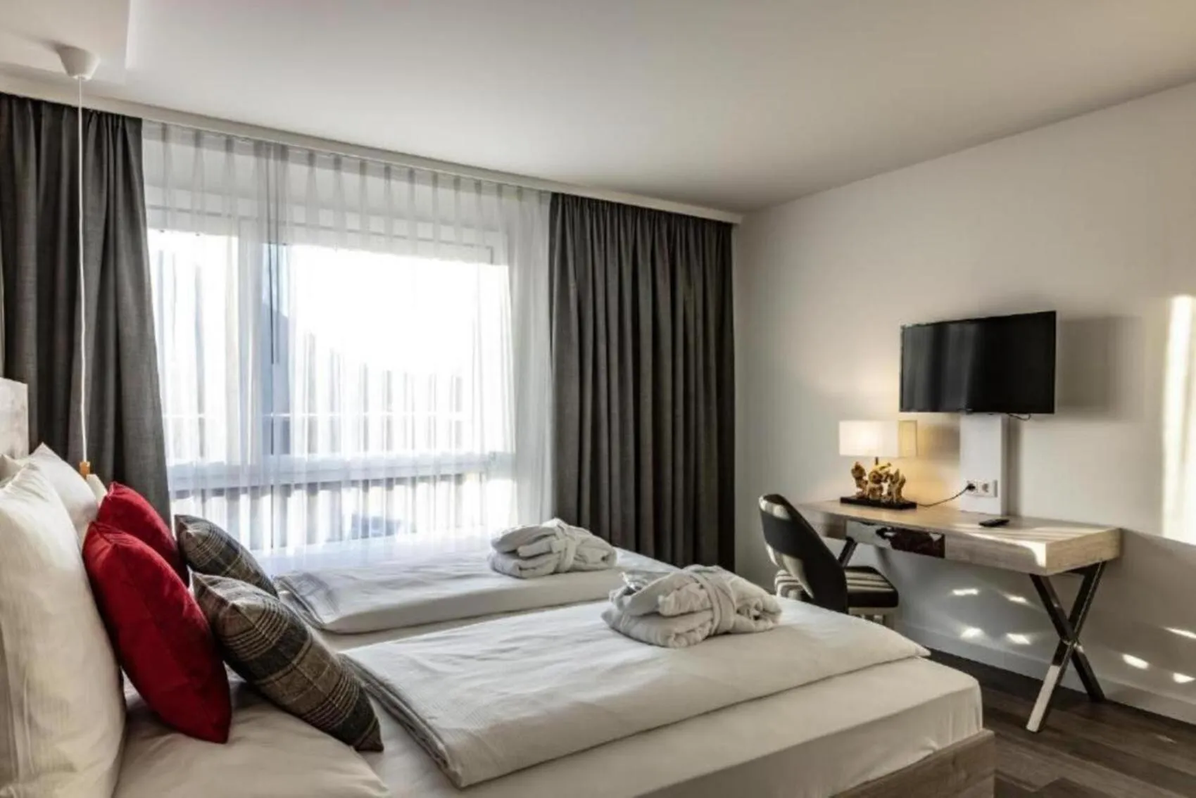 Bedroom, Bed in Karma Bavaria