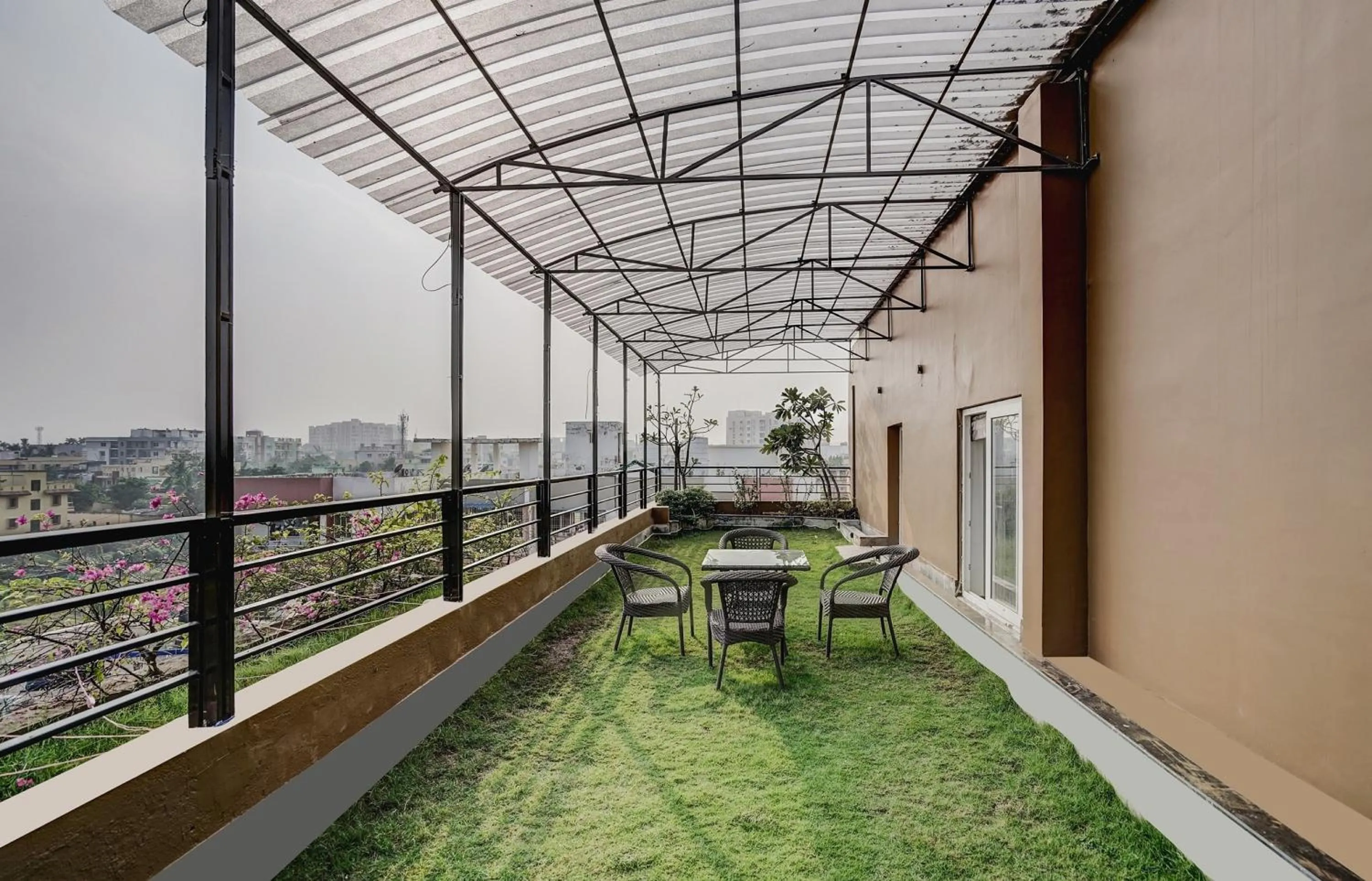 Lobby or reception in Super Capital O Sayhallo Prime Residency