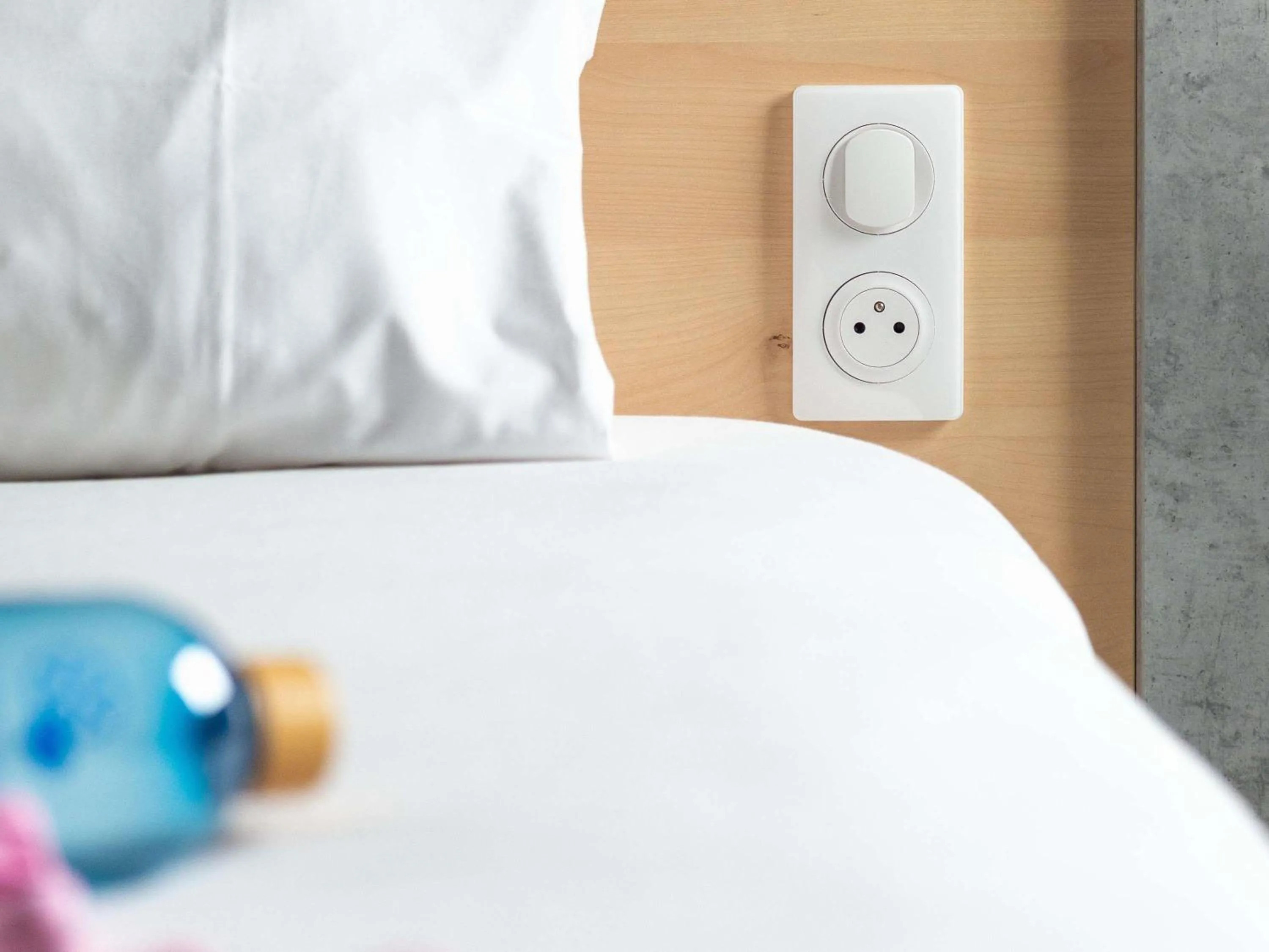 Bedroom, Bed in ibis budget Caen Mondeville