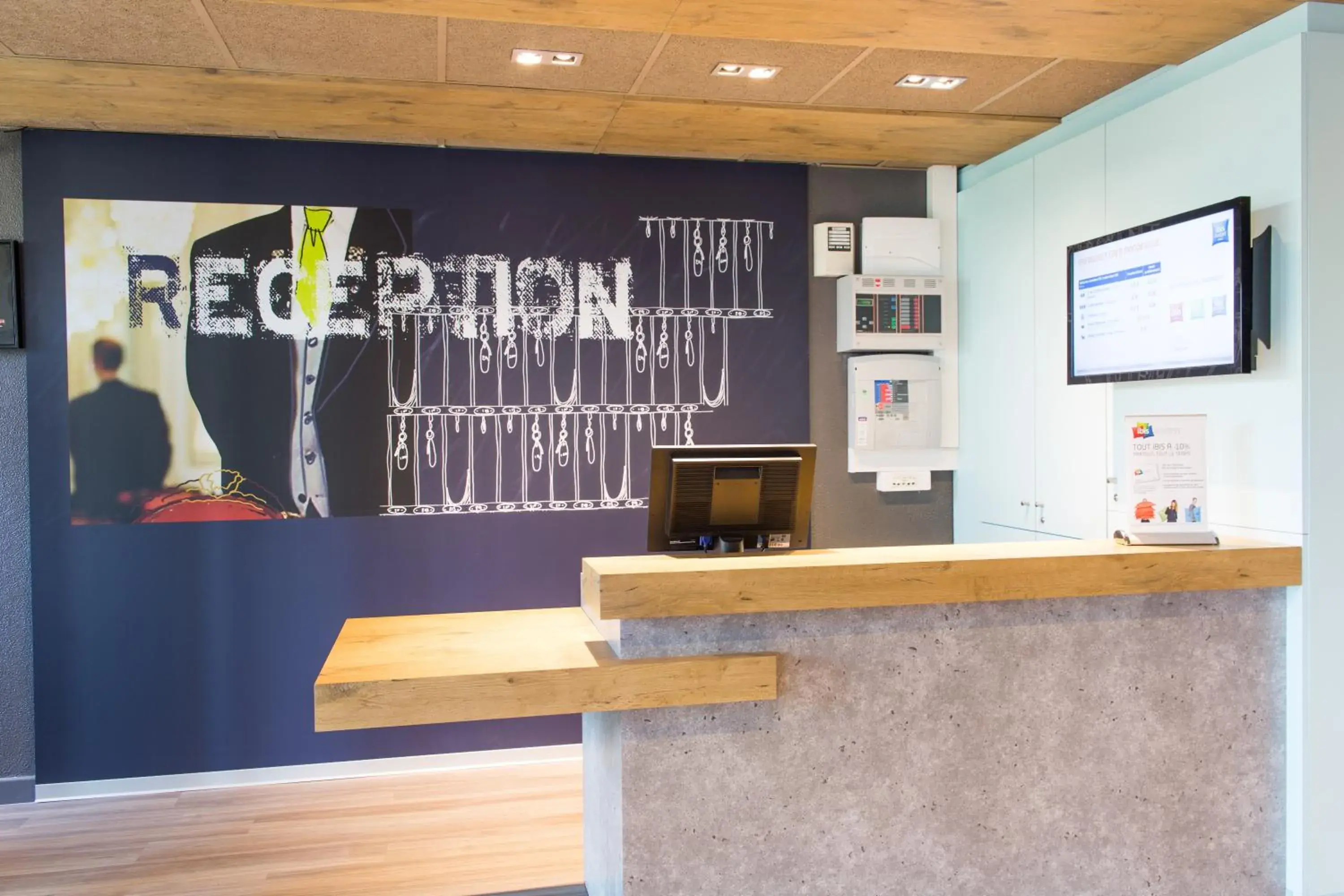 Lobby or reception in ibis budget Caen Mondeville Lobby or reception in ibis budget Caen Mondeville