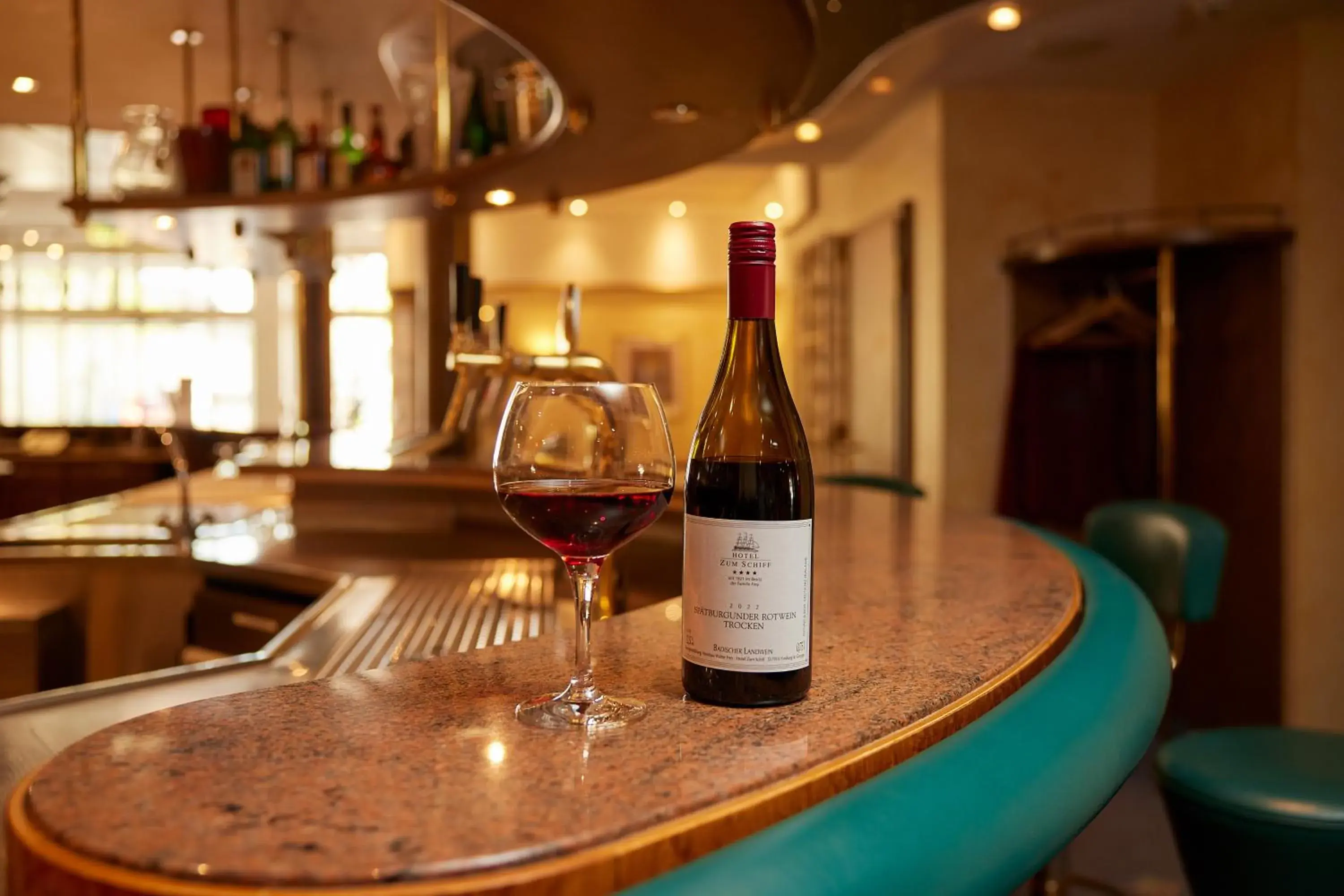 Lounge or bar in Hotel Zum Schiff Lounge or bar in Hotel Zum Schiff