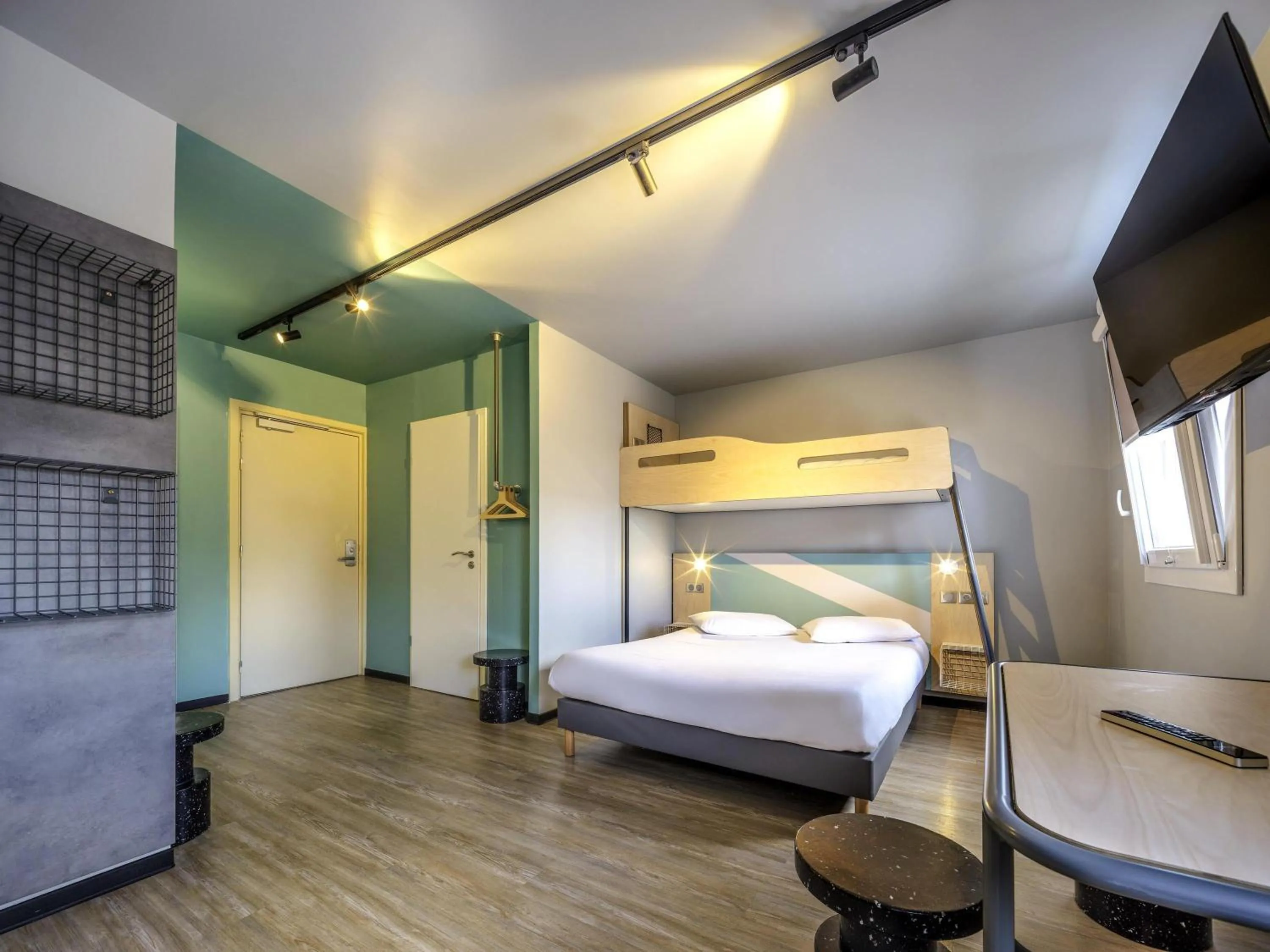 Bedroom, Bed in ibis budget Forbach Centre