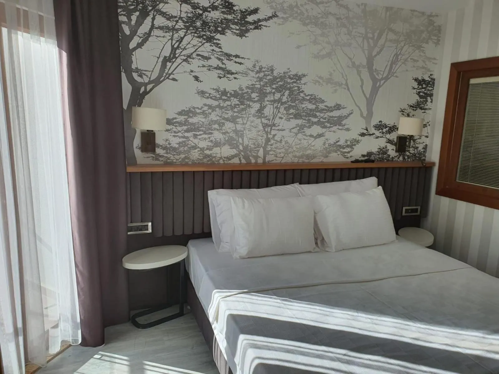 Massage, Bed in DOUBLE ROYAL HOTEL