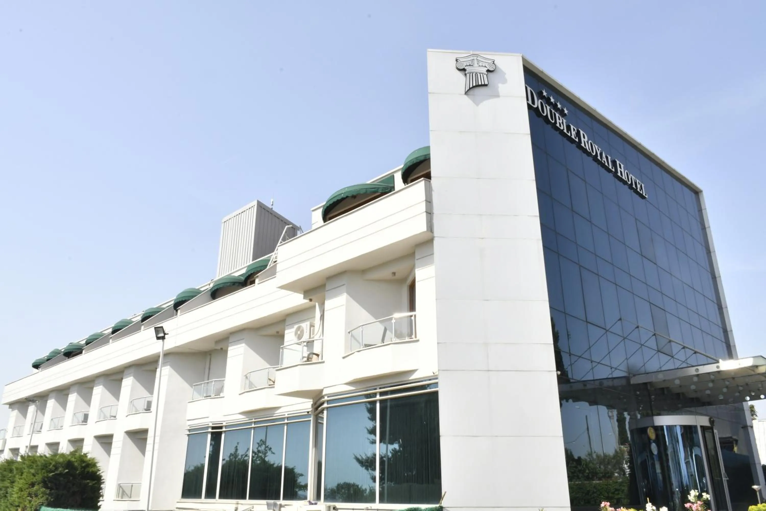 Balcony/Terrace in DOUBLE ROYAL HOTEL