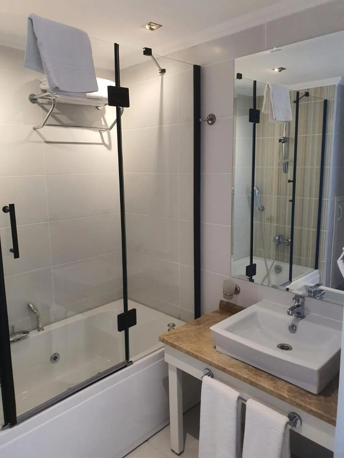 Bathroom in DOUBLE ROYAL HOTEL