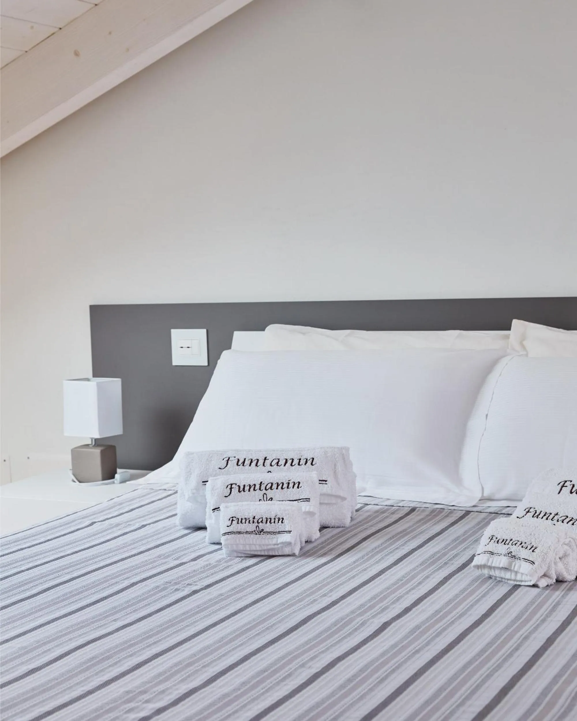 Bed in Funtanin Stay