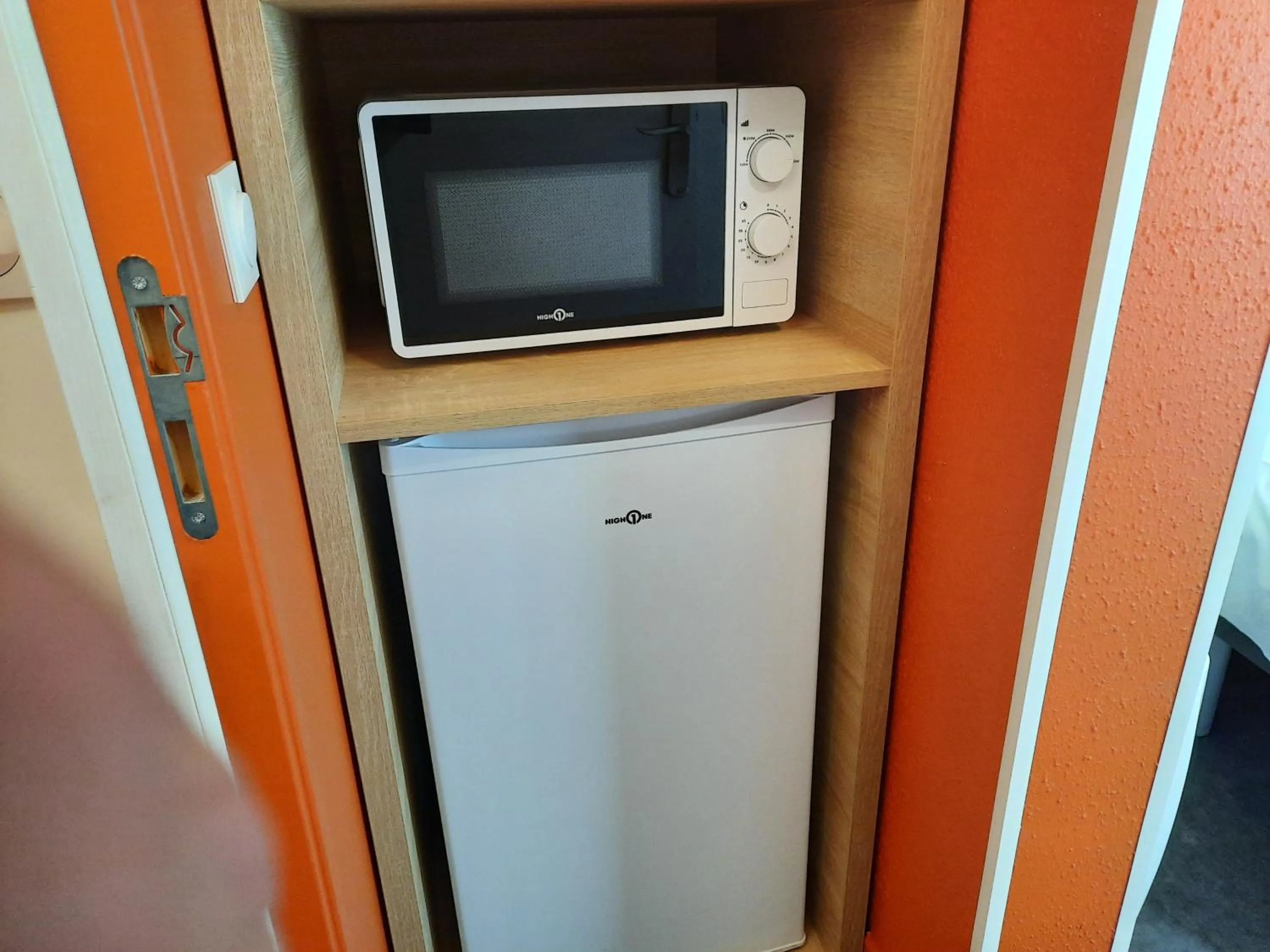 minibar in Kyriad Direct Caen Nord Memorial