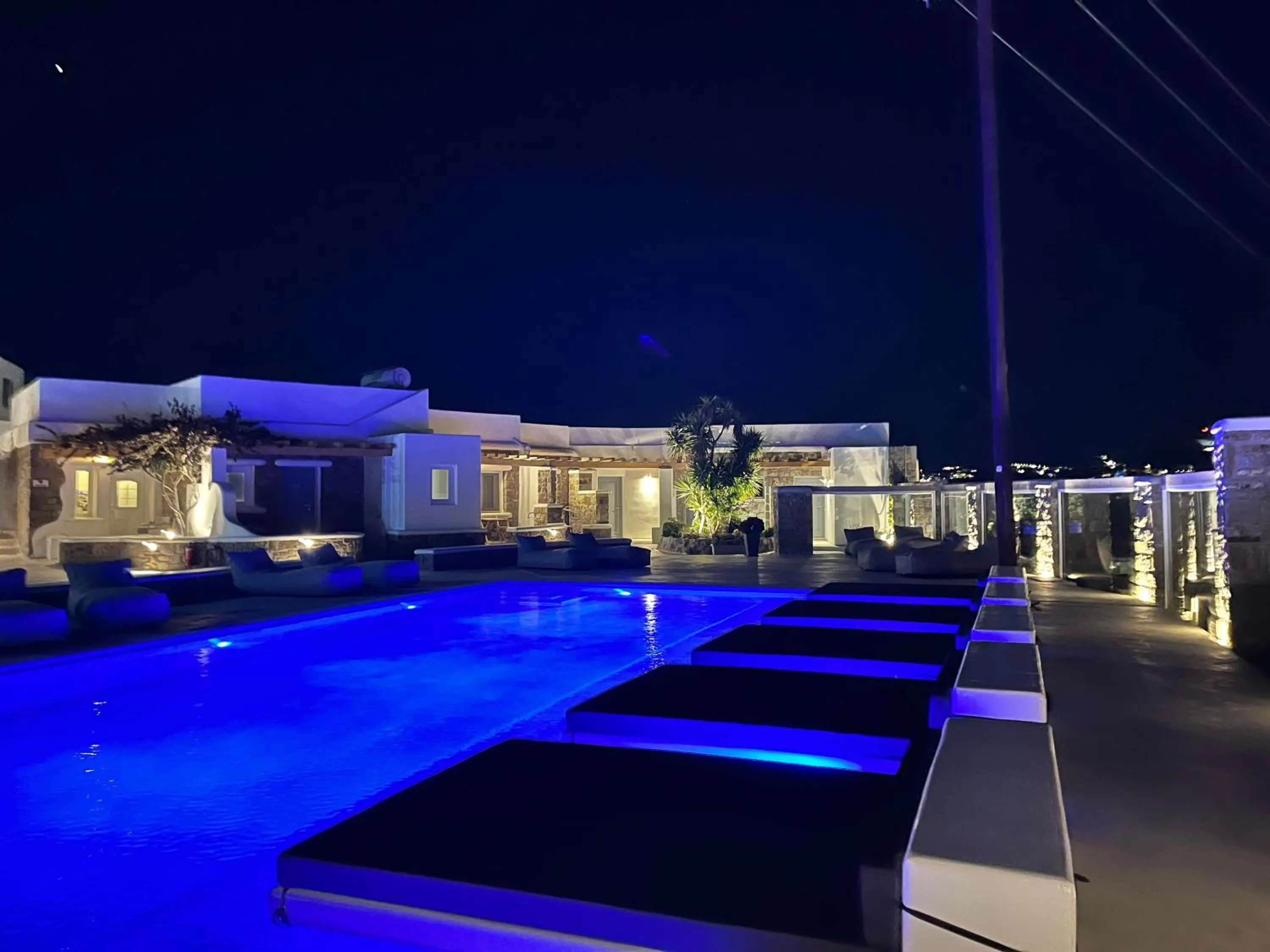 Swimming pool in Crystal Suites