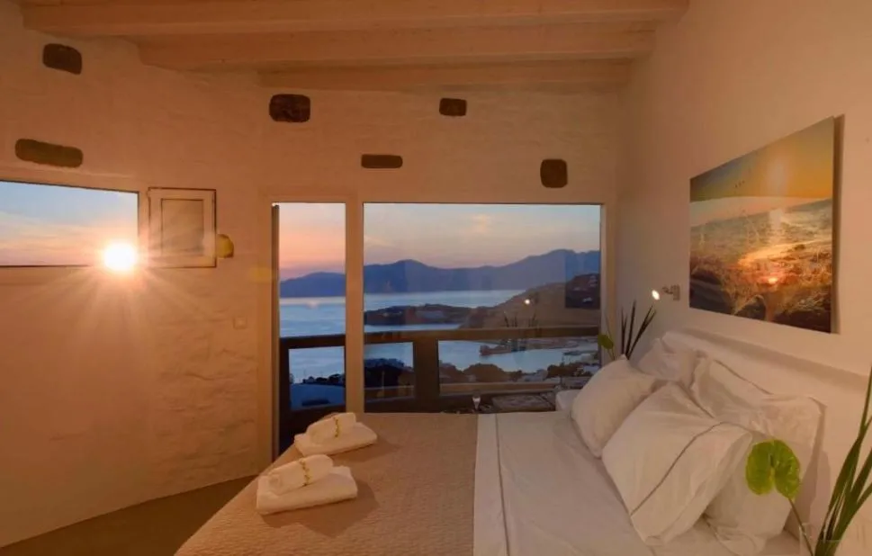 Bed in Crystal Suites