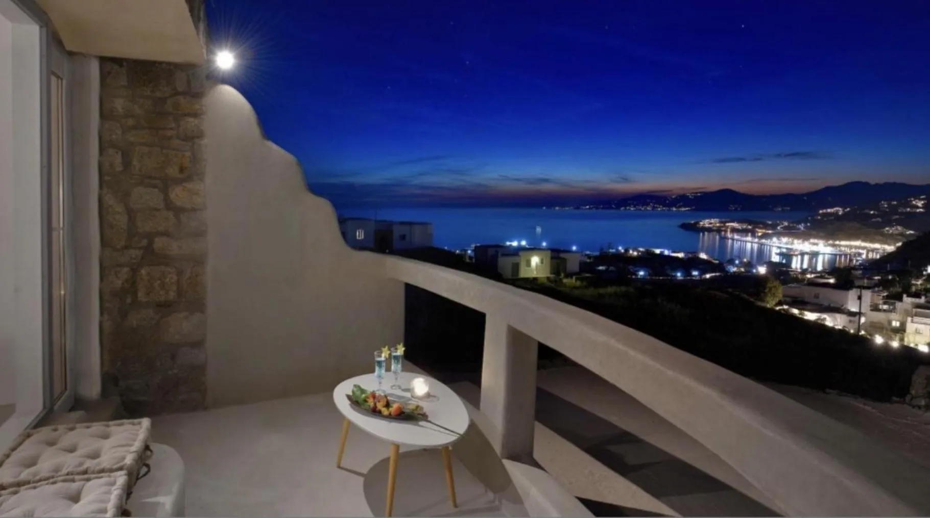 Night in Crystal Suites