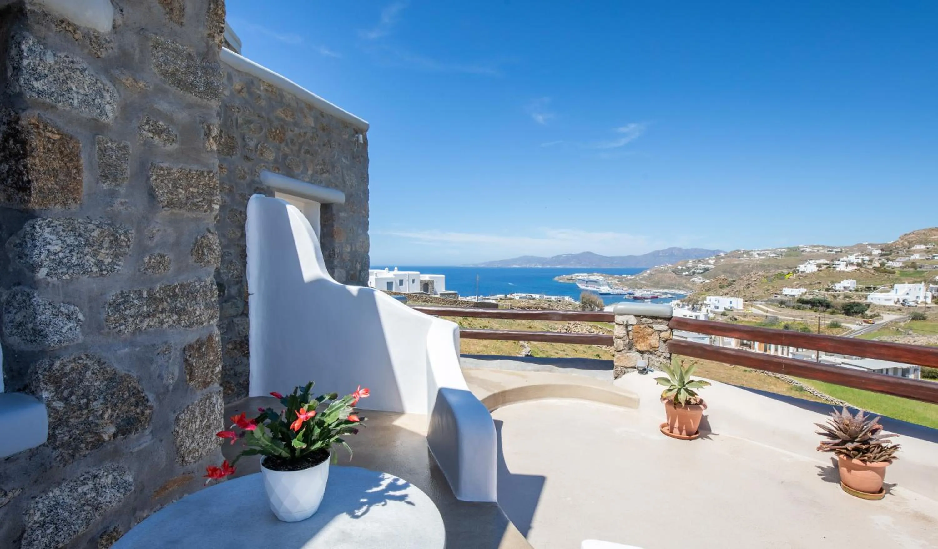Natural landscape in Crystal Suites
