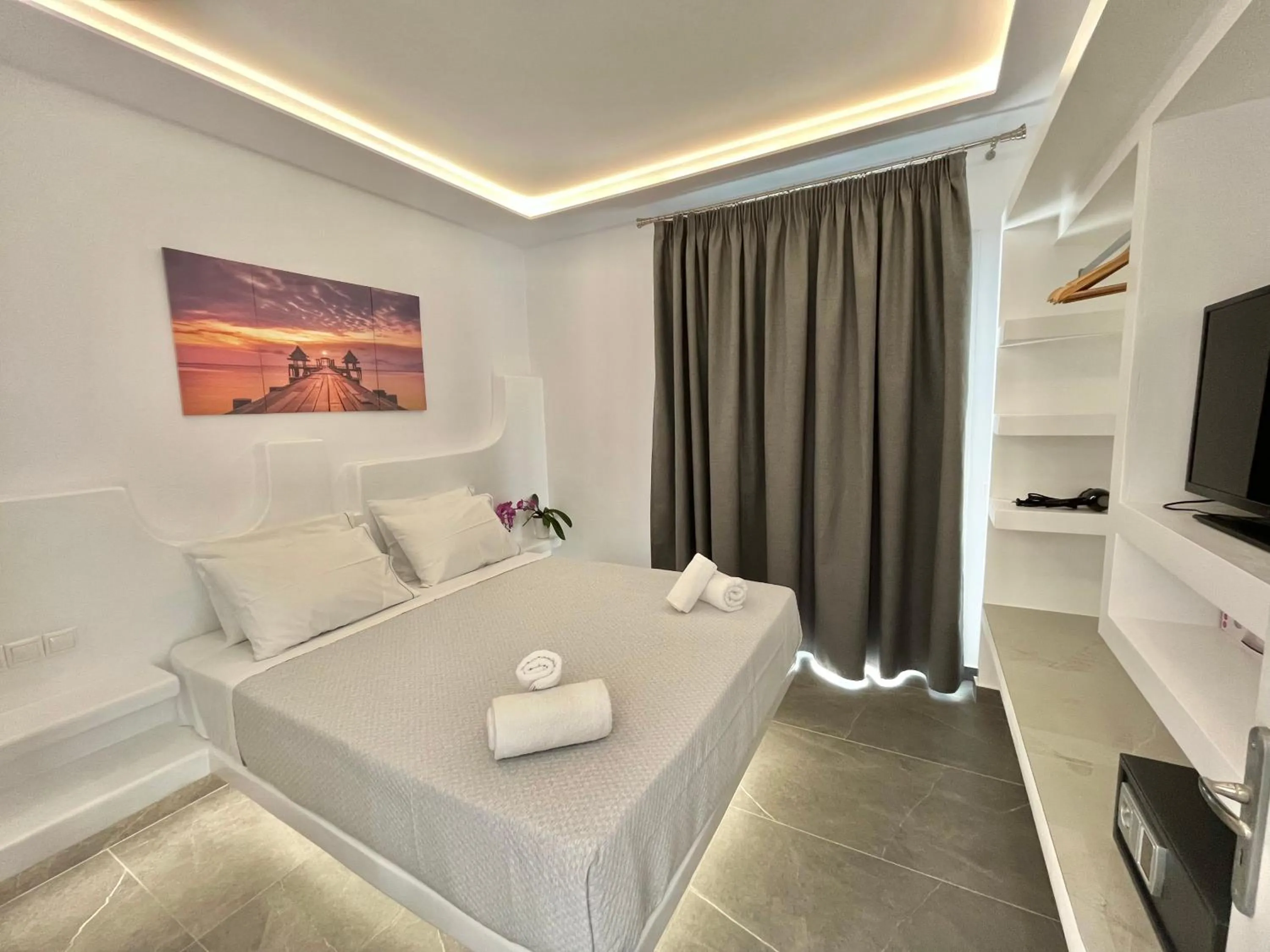 Bed in Crystal Suites