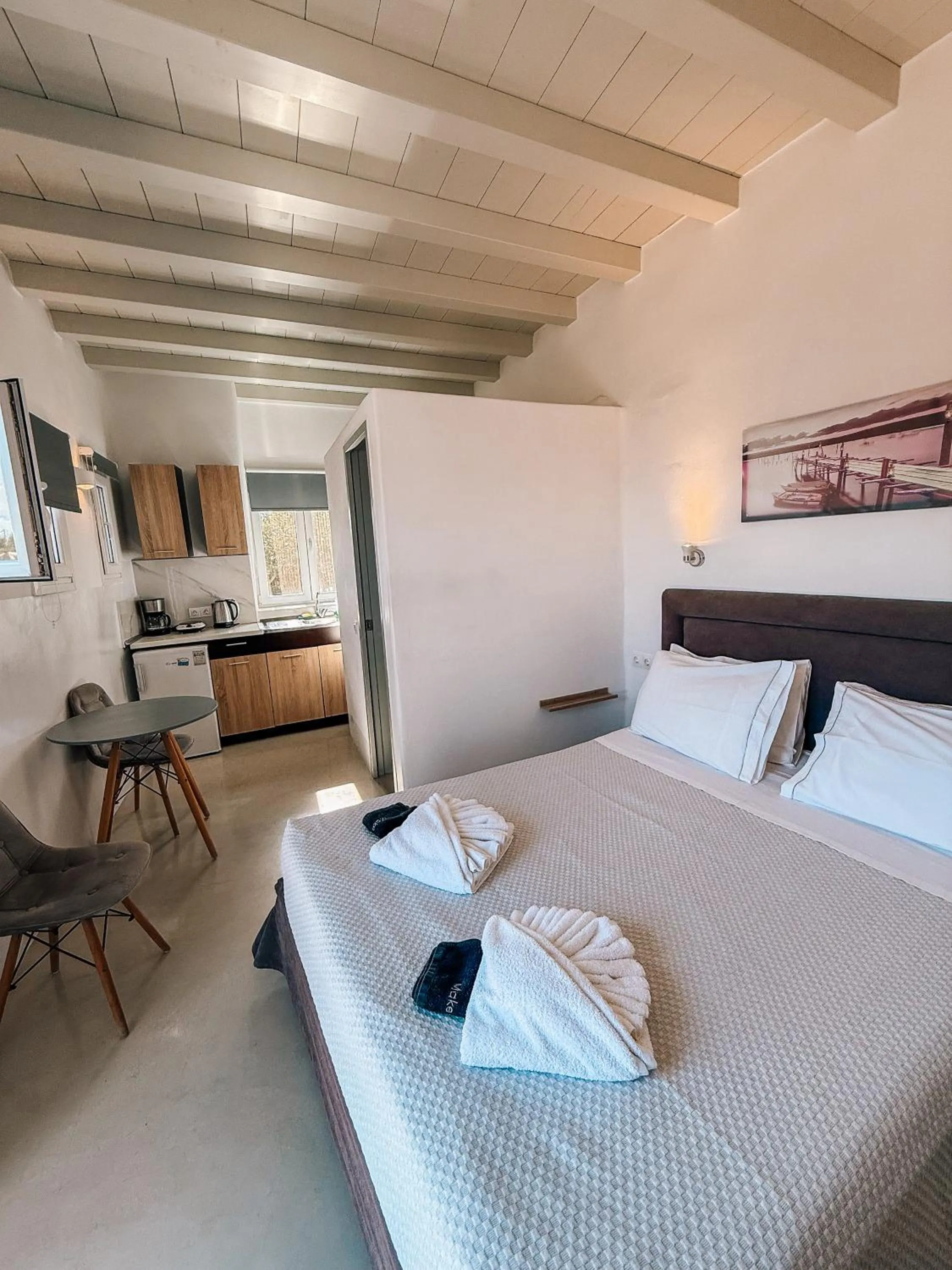 Property building, Bed in Crystal Suites
