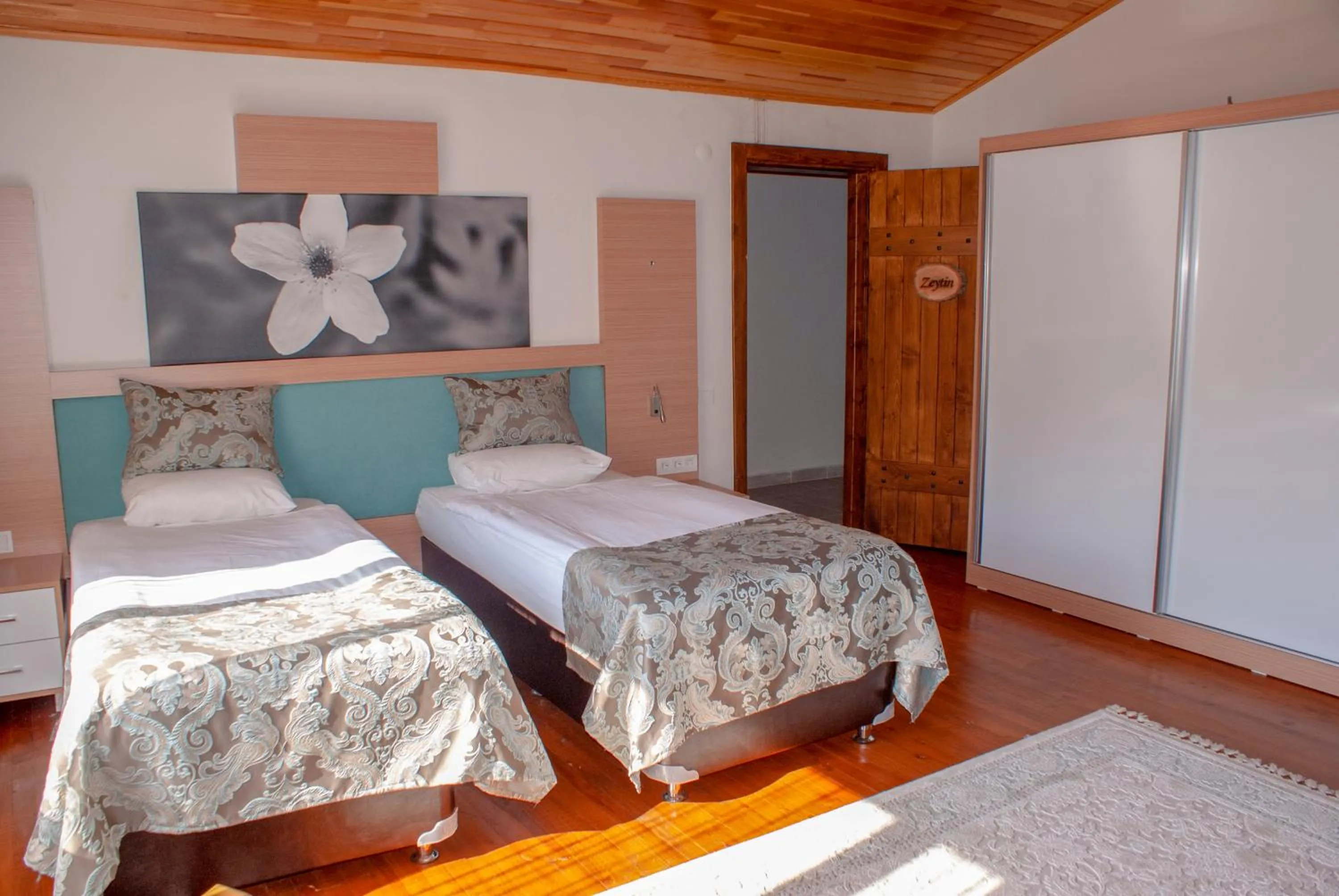 Bed in Avena Mountain Hotel - Adults Only