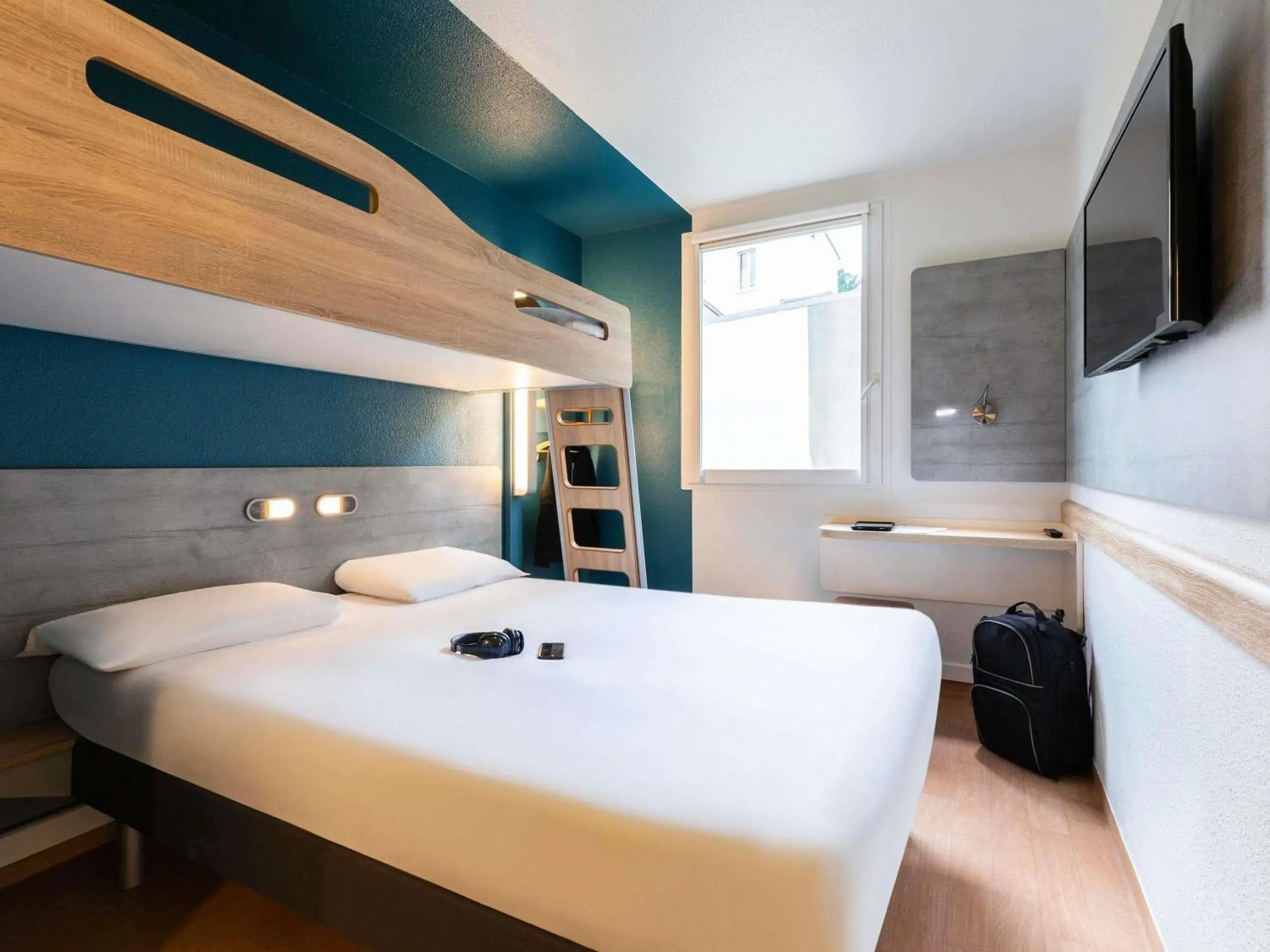 Property building, Bed in ibis budget Reims Thillois Property building, Bed in ibis budget Reims Thillois