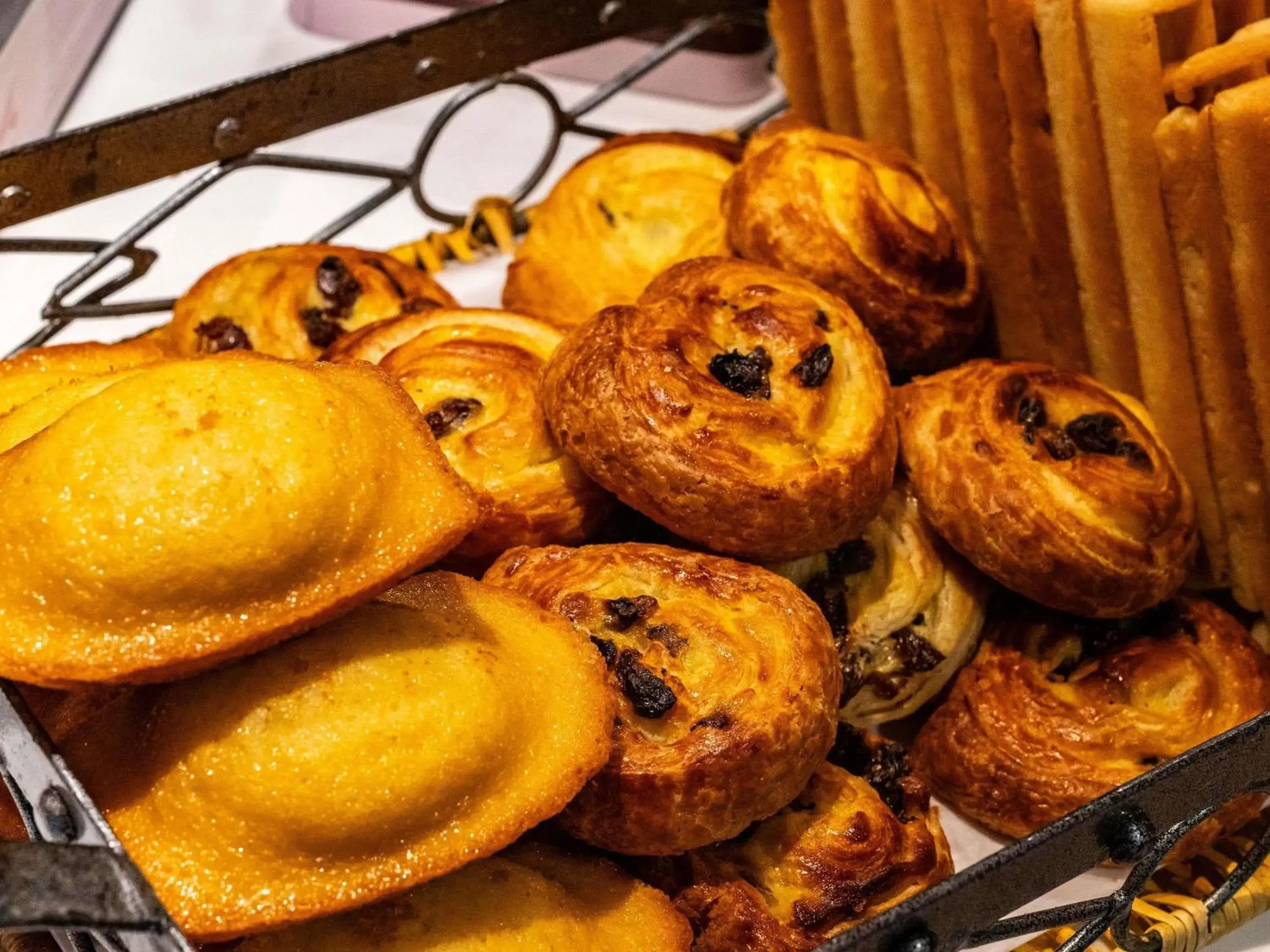 Breakfast in ibis budget Reims Thillois Breakfast in ibis budget Reims Thillois