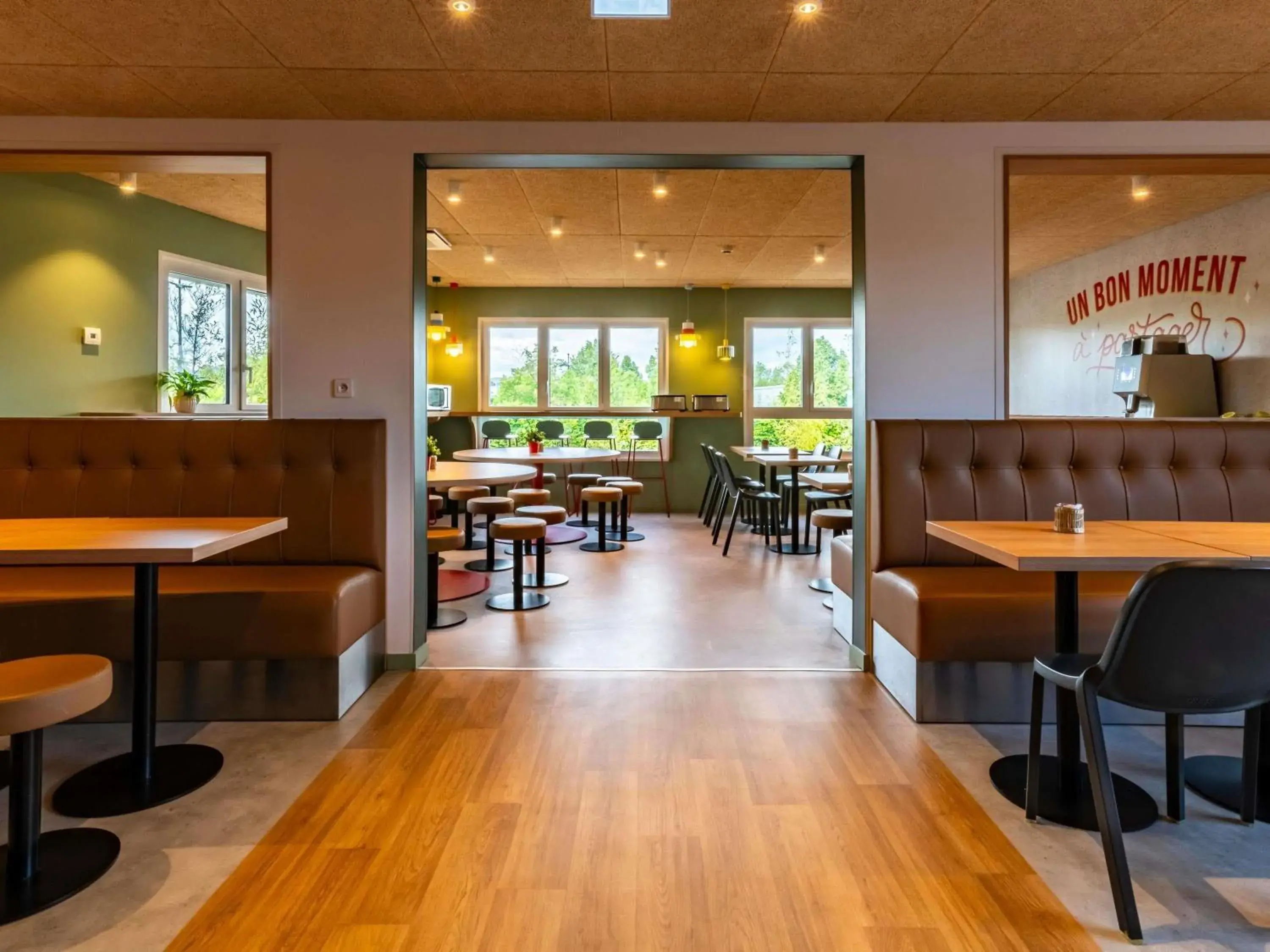 Breakfast in ibis budget Reims Thillois Breakfast in ibis budget Reims Thillois