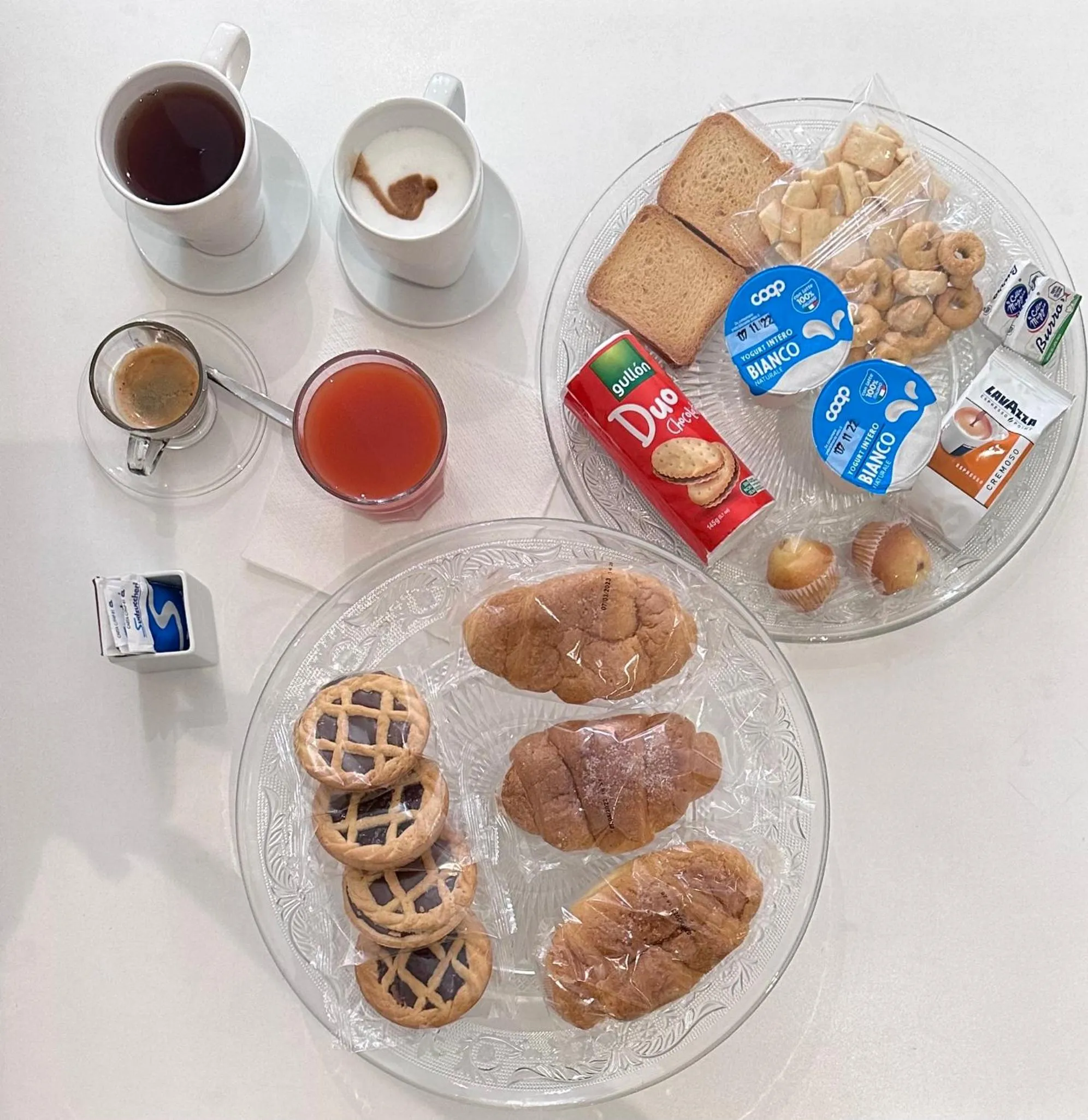 Breakfast in Art Atelier Risorgimento Guest House