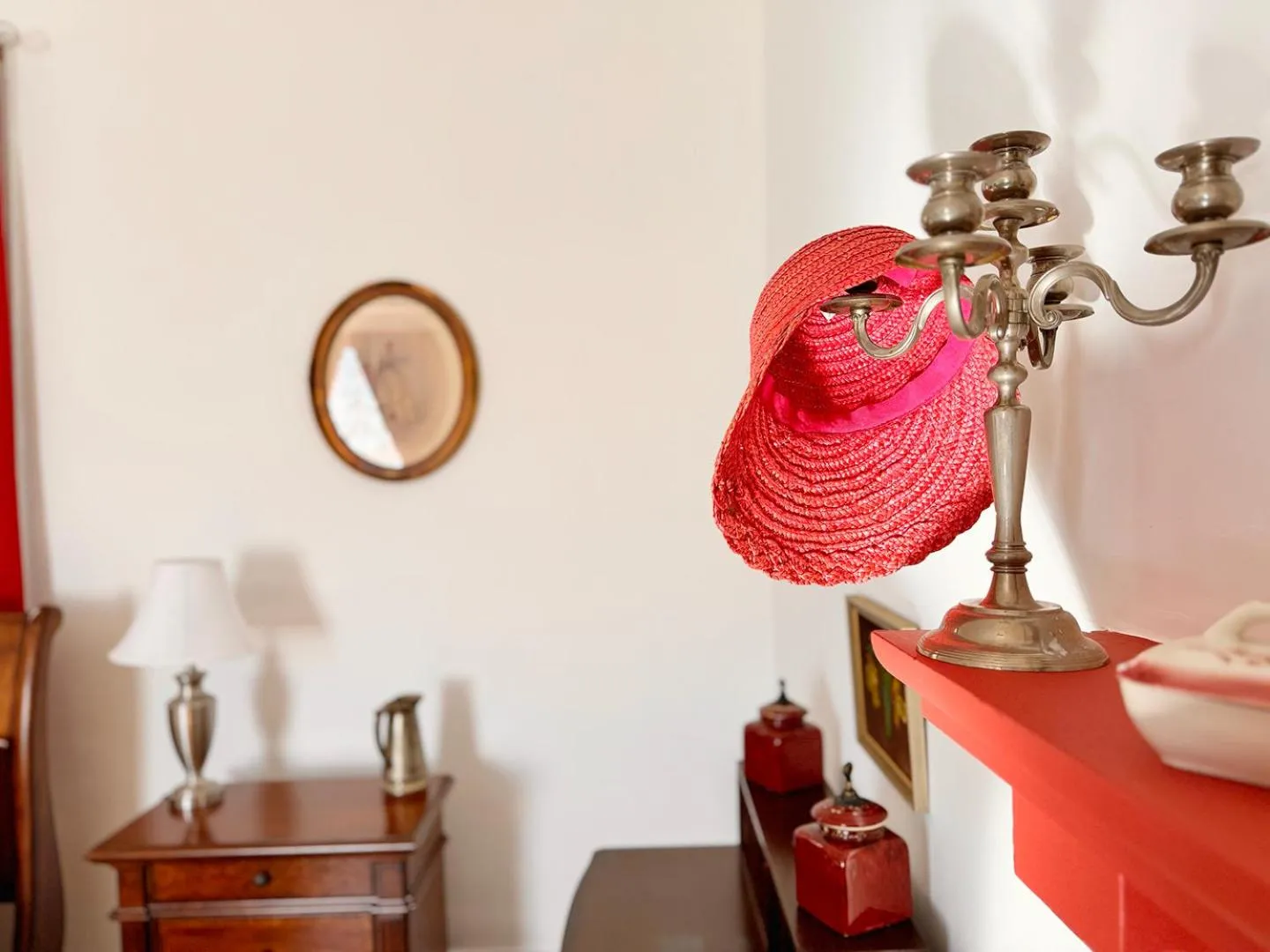 Decorative detail in The Sunnyside Sisters Bed and Breakfast