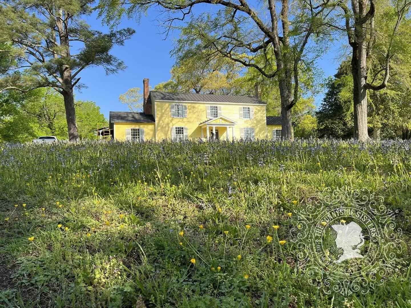 Property building in The Sunnyside Sisters Bed and Breakfast Property building in The Sunnyside Sisters Bed and Breakfast