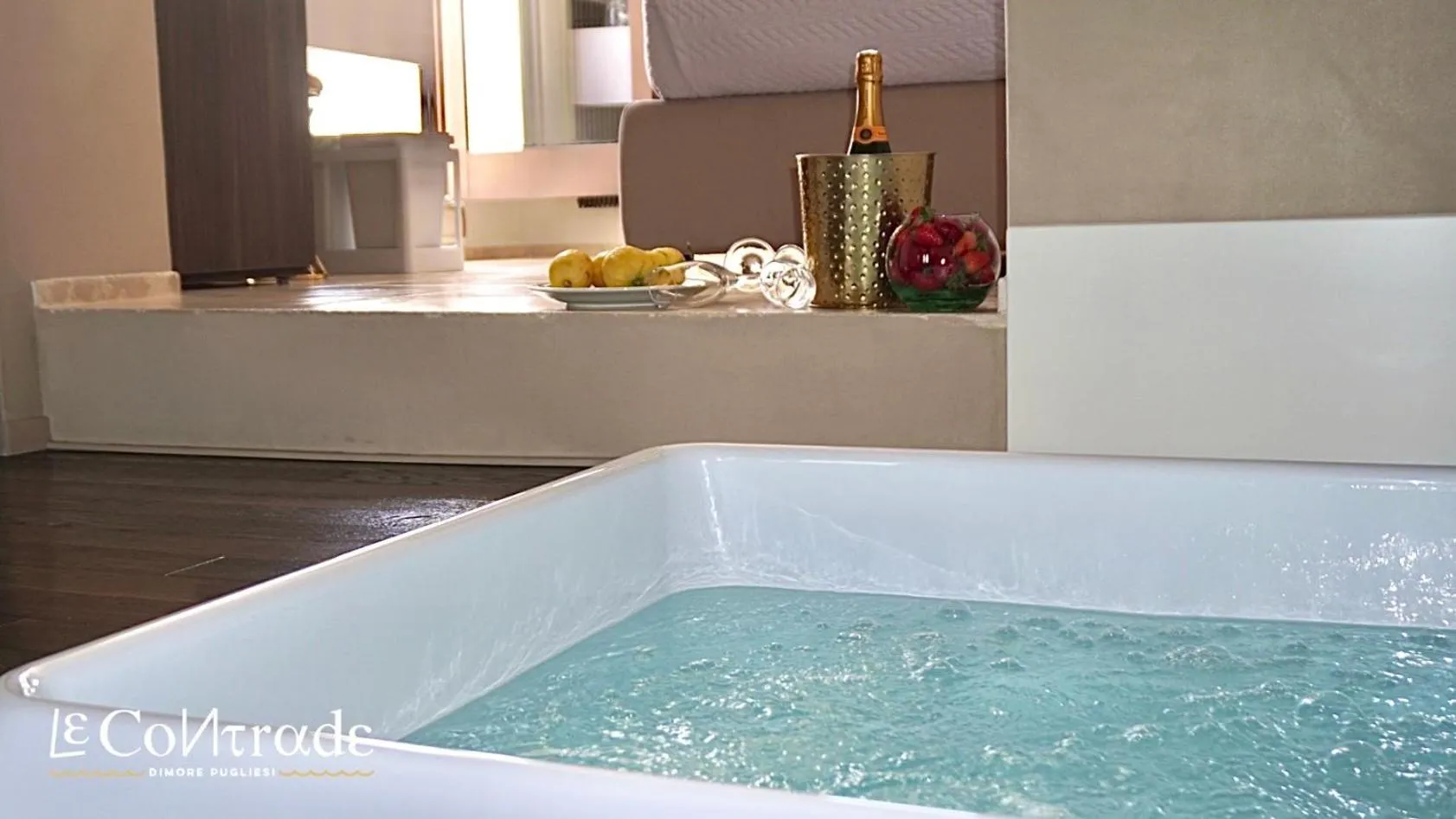 Junior Suite with Sea View in Le Contrade Di San Salvatore