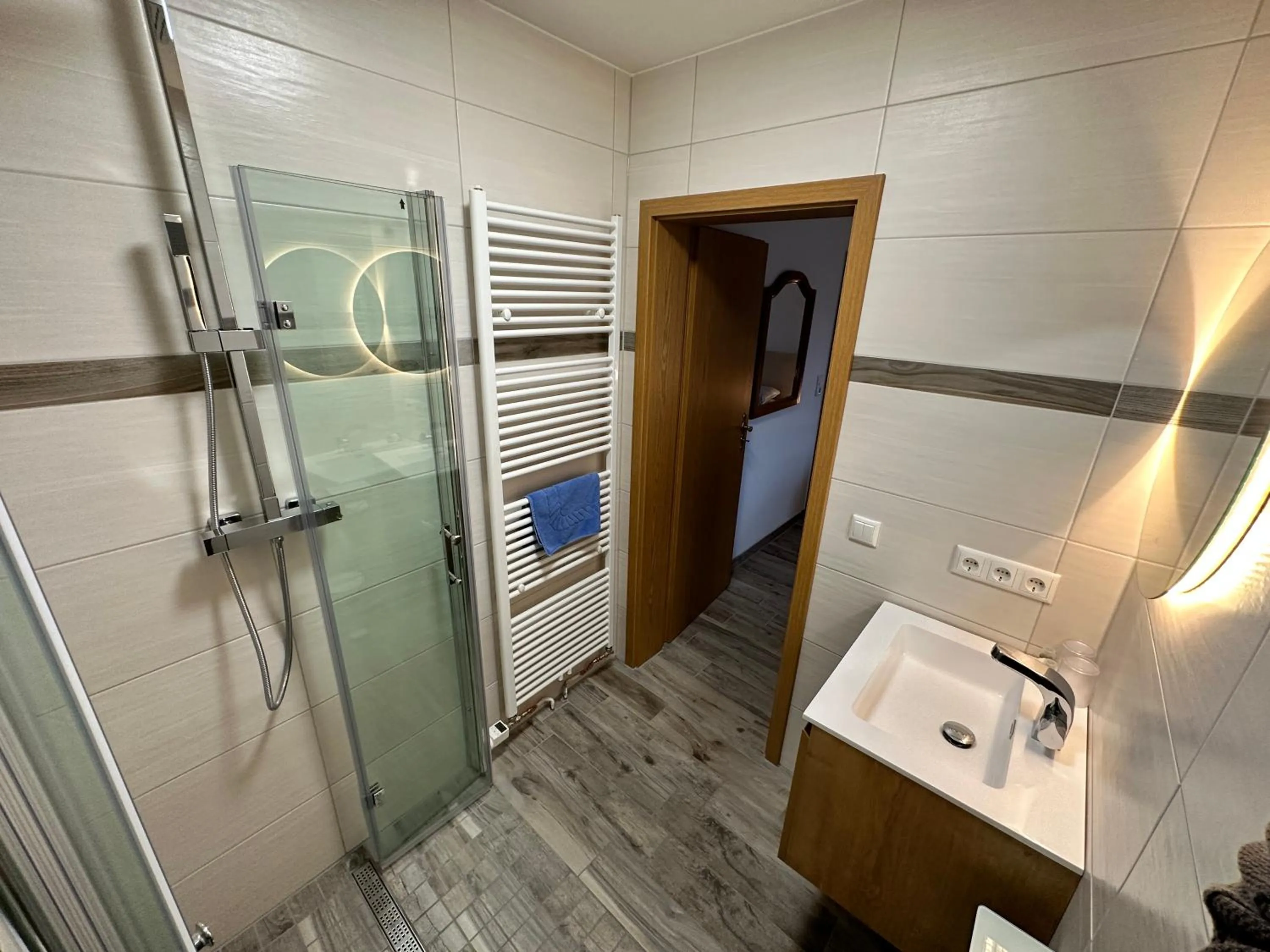 Shower in Wolfshotel am Arendsee