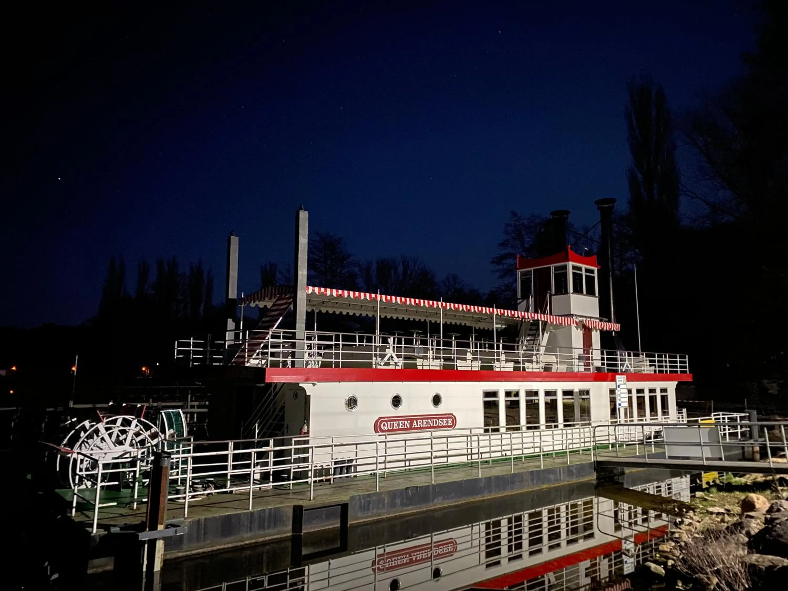 Night in Wolfshotel am Arendsee