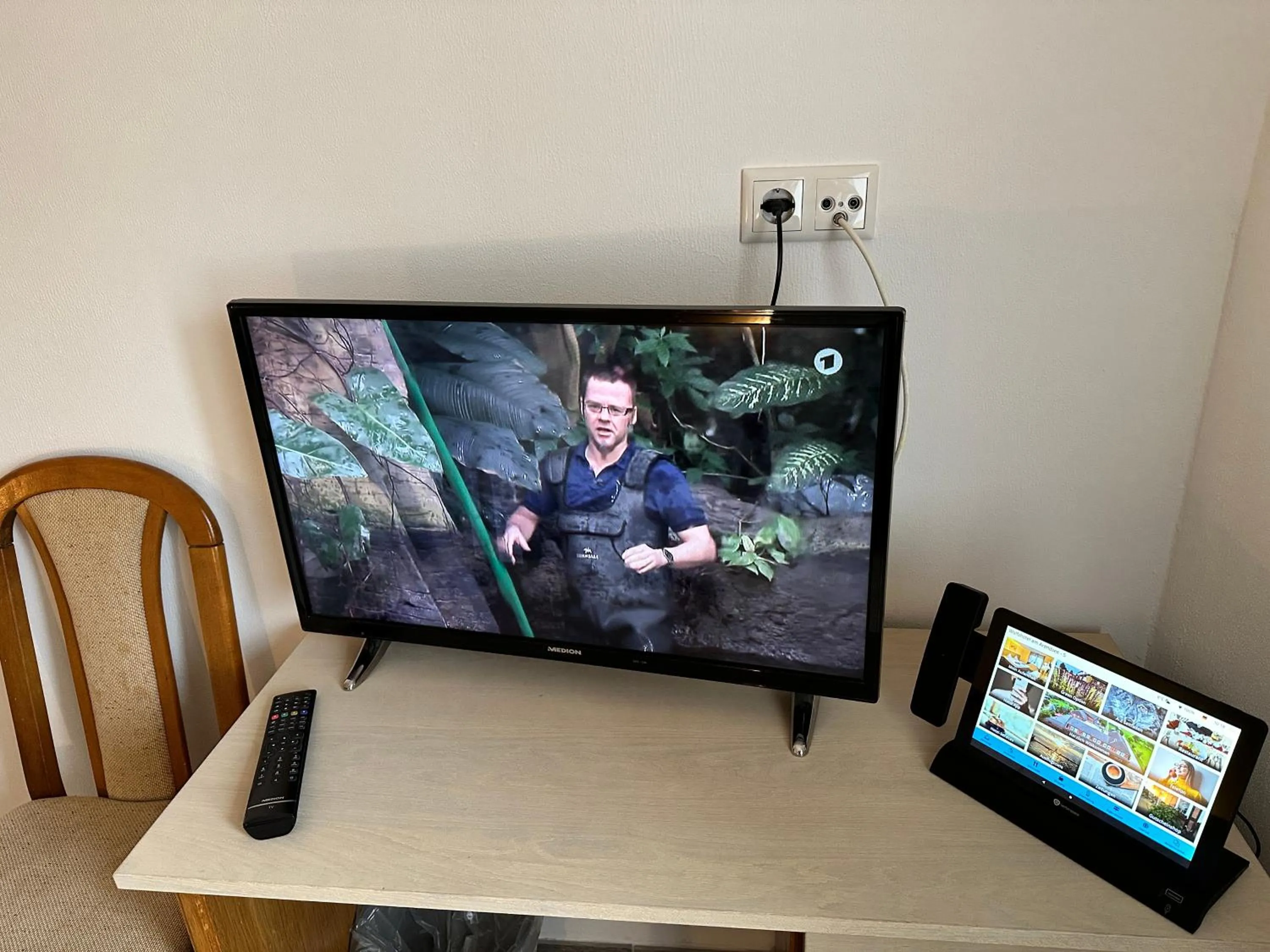 TV and multimedia in Wolfshotel am Arendsee