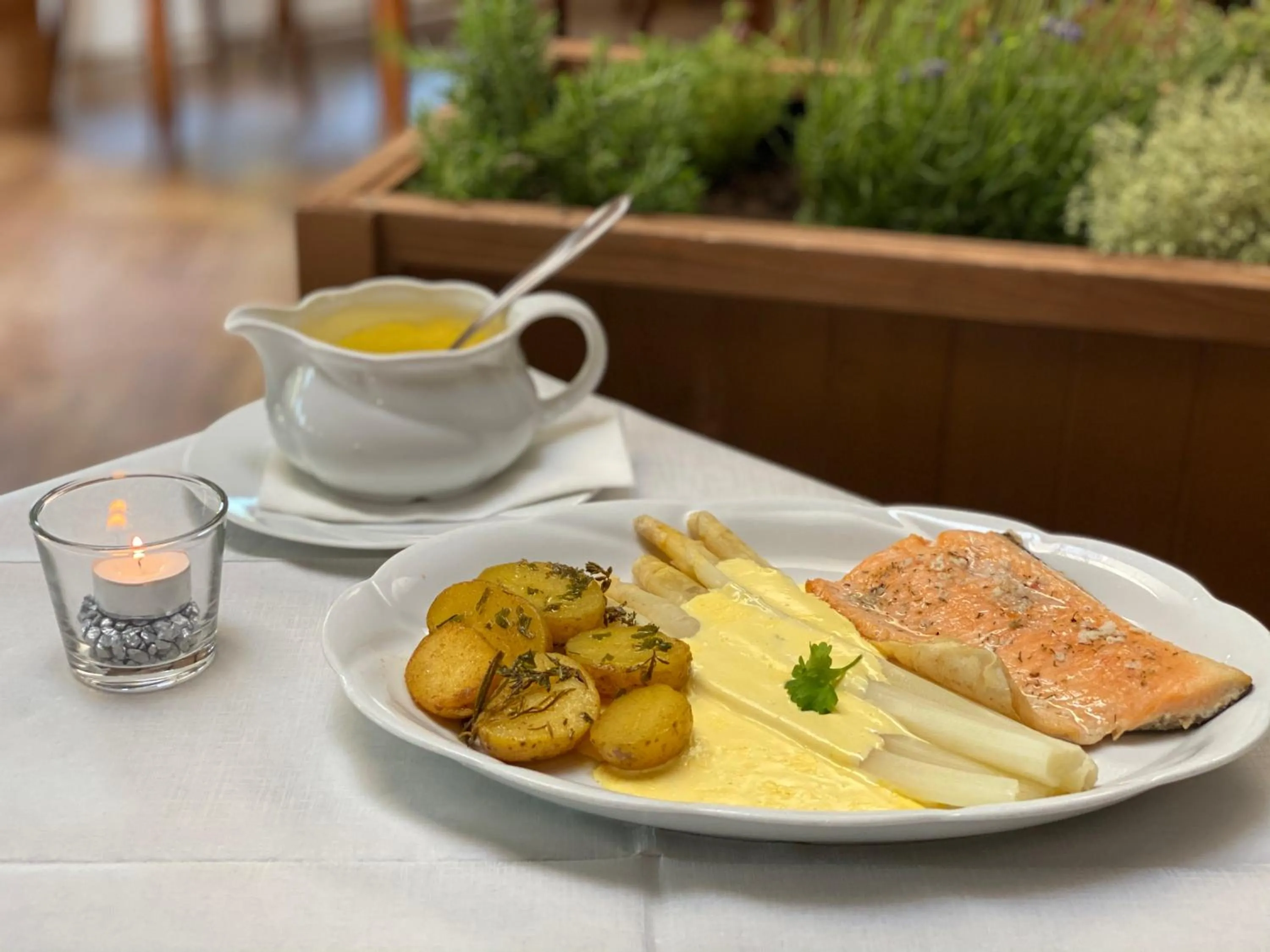 Restaurant/places to eat in Wolfshotel am Arendsee
