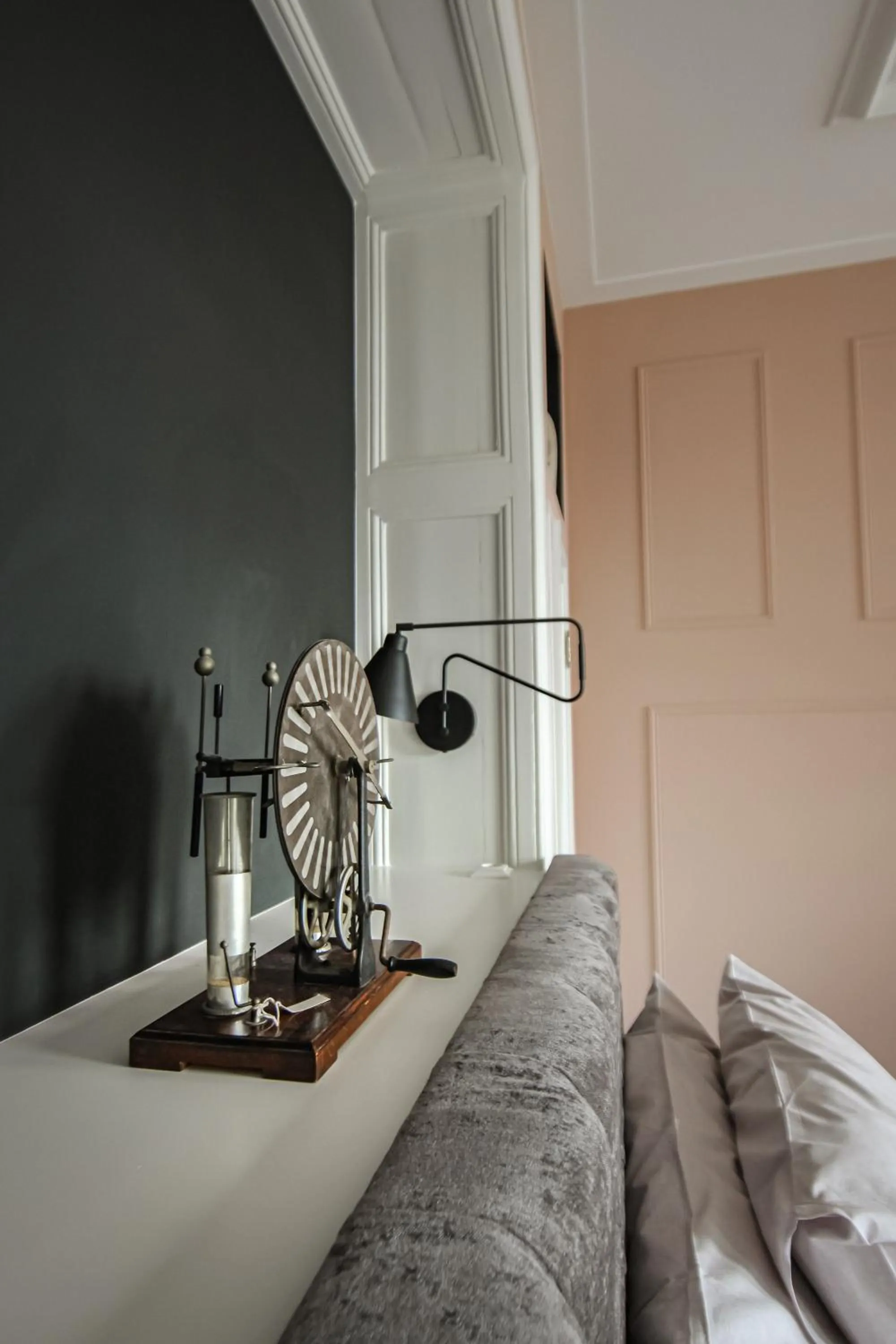 Bed in MUZE Hotel Utrecht