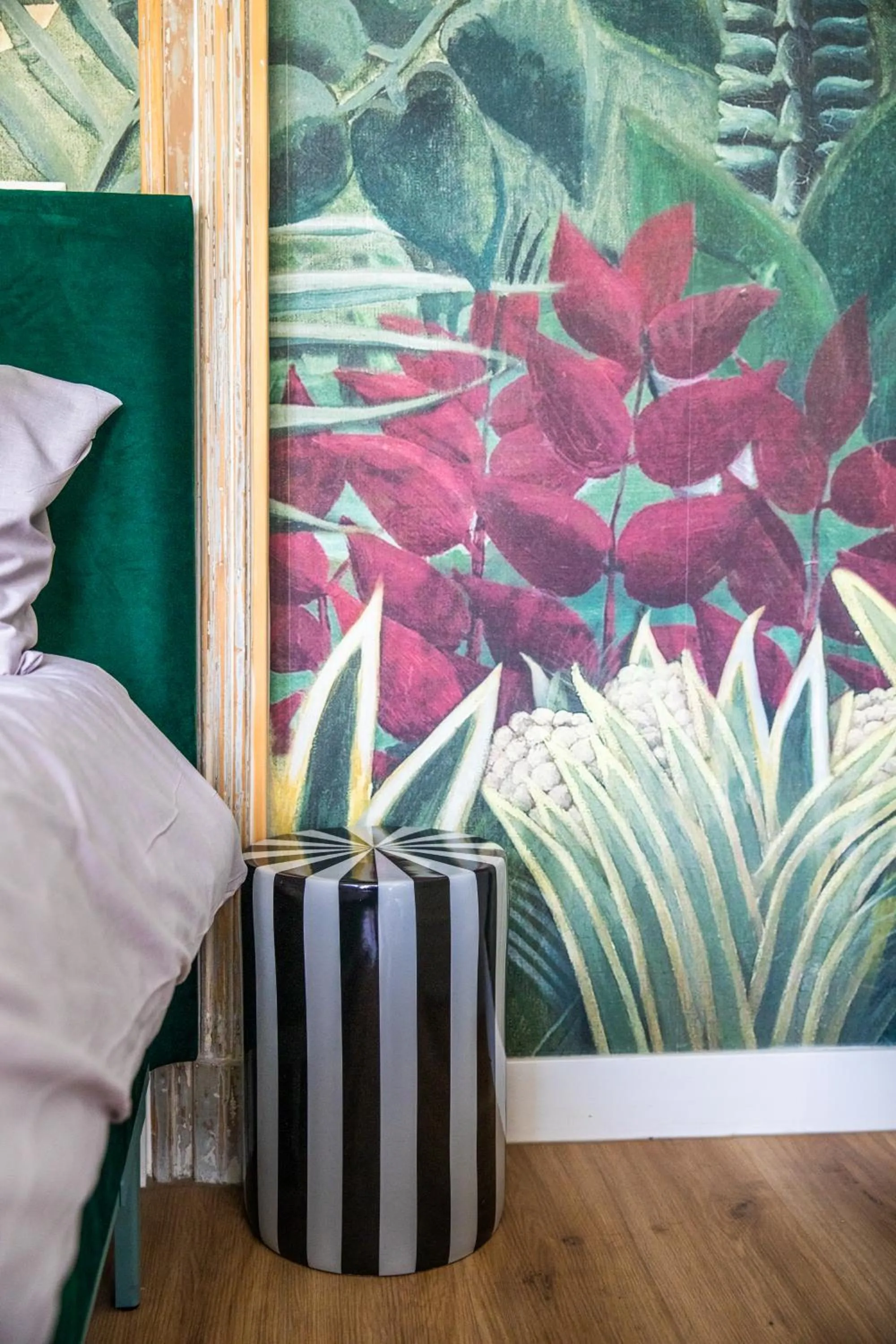 Bed in MUZE Hotel Utrecht