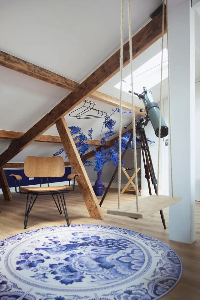 Decorative detail, Bed in MUZE Hotel Utrecht