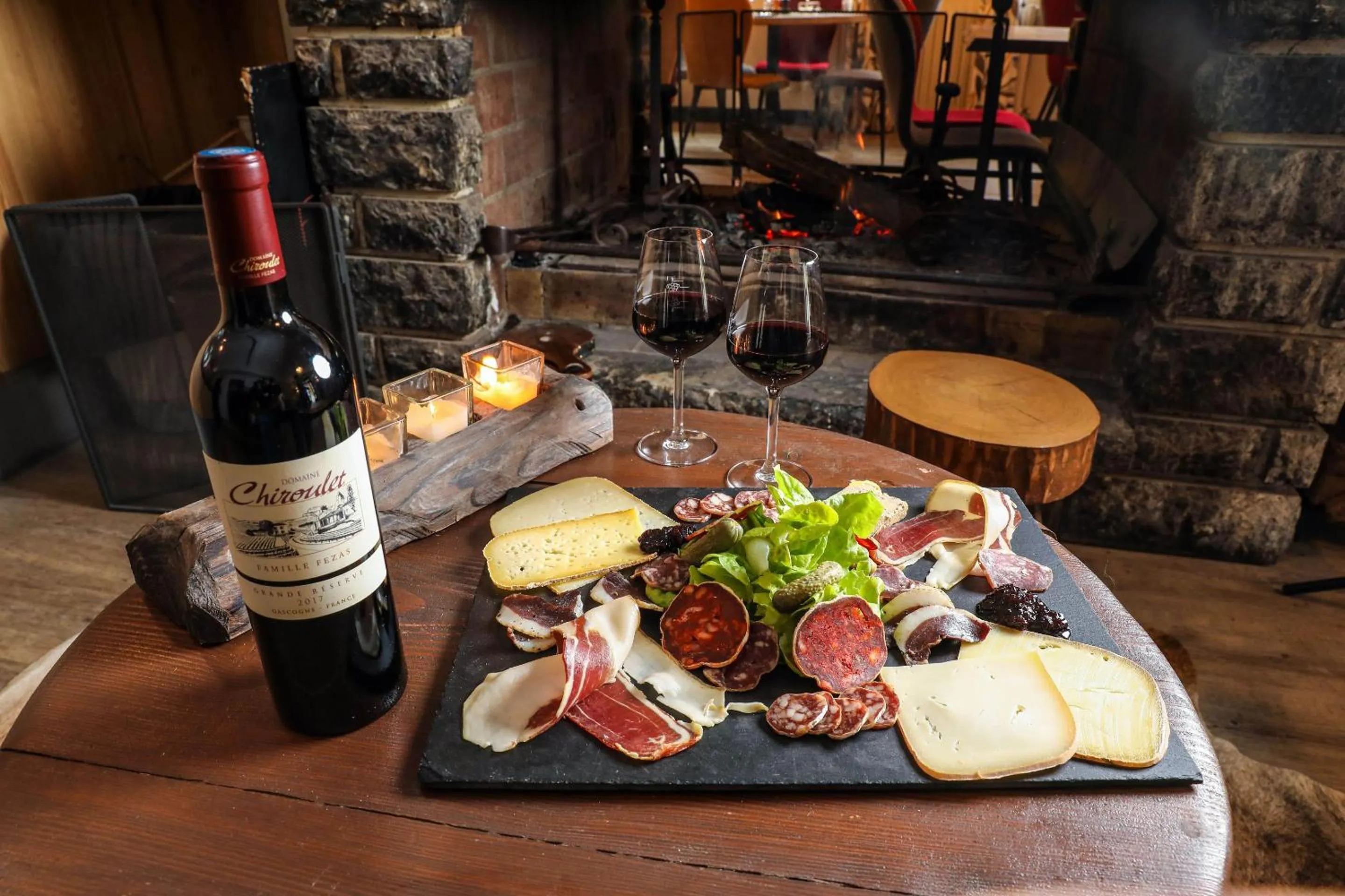 Food and drinks in Hotel O Chiroulet