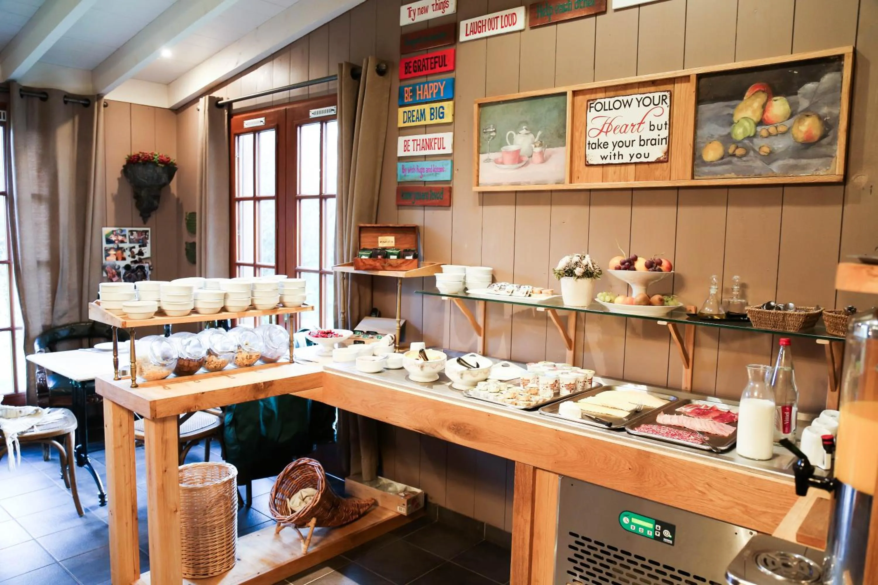 Buffet breakfast in Domaine Utah Beach - Le Grand Hard