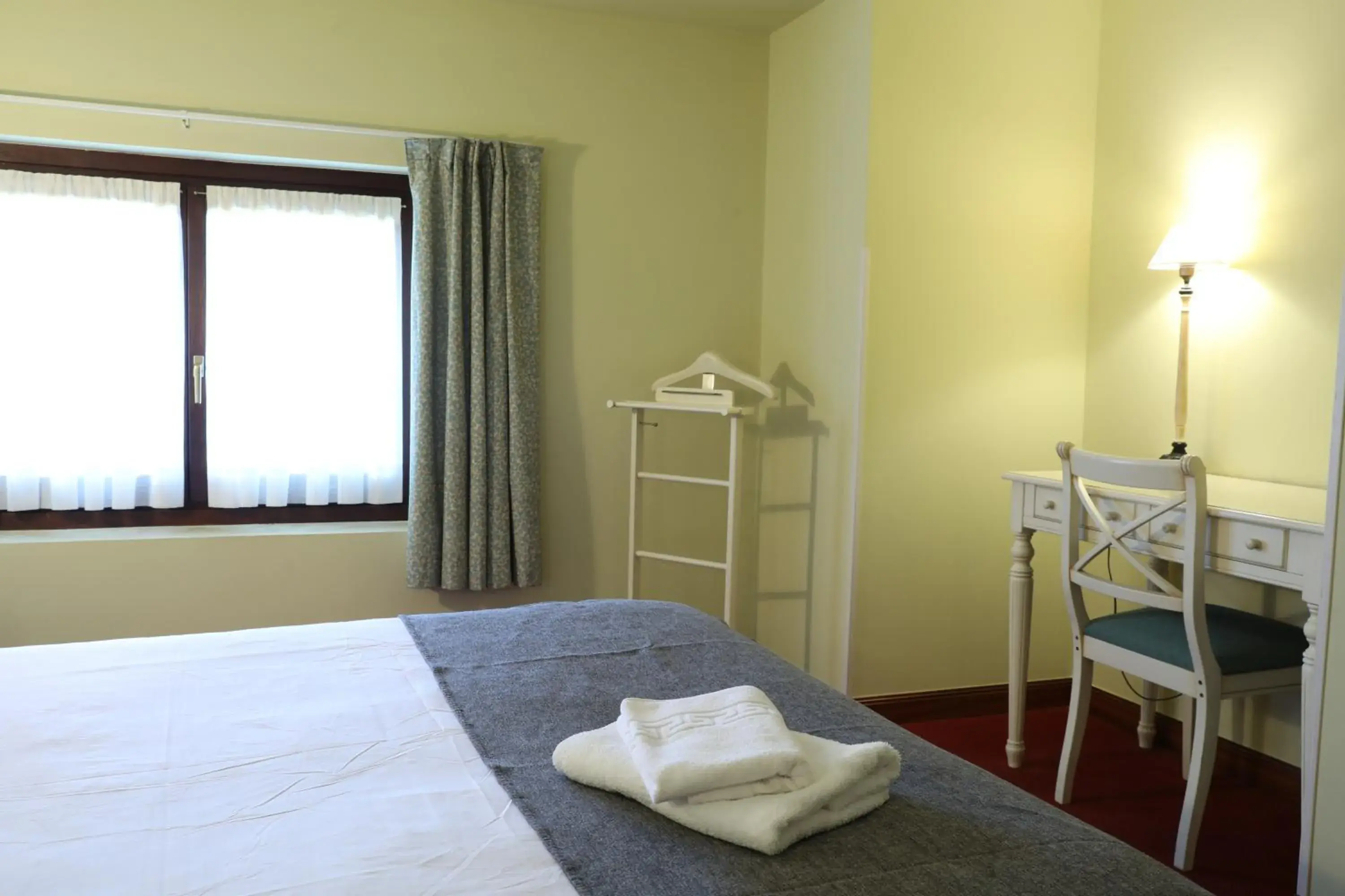 Bed in IRAIPE Ongi Hotel Auto Check-in Bed in IRAIPE Ongi Hotel Auto Check-in