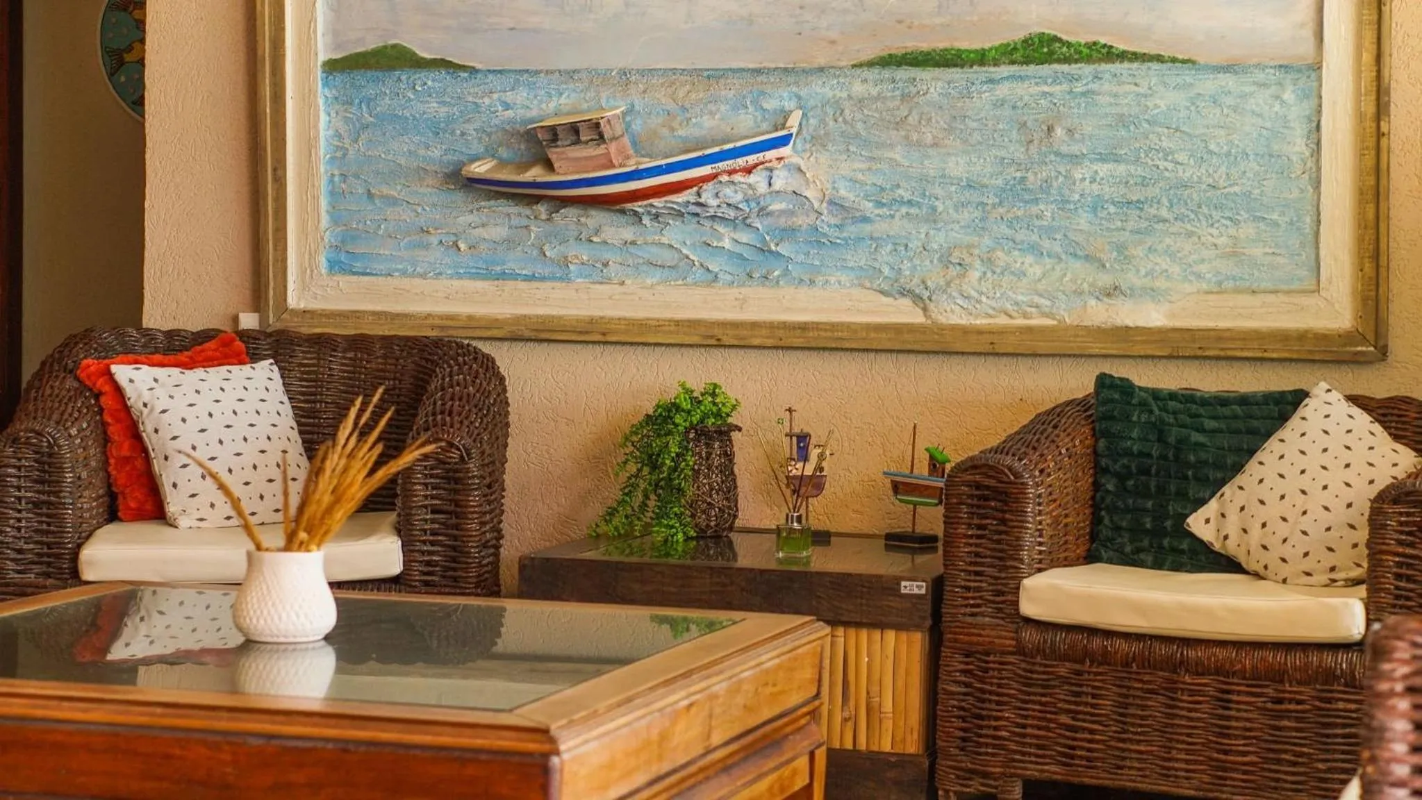 Decorative detail in Pier Beach Club