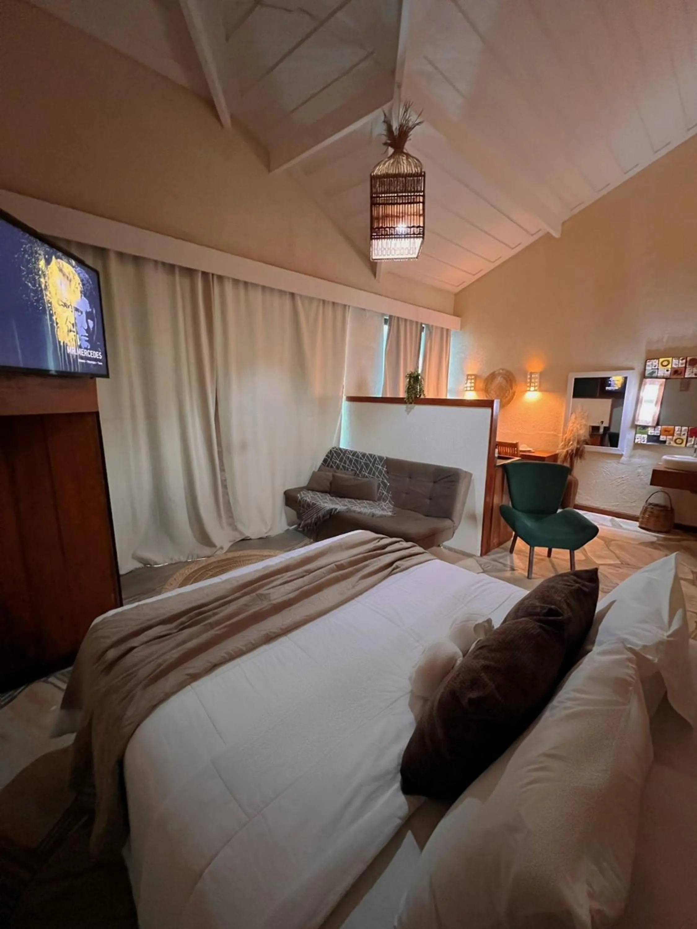 Bed in Pier Beach Club