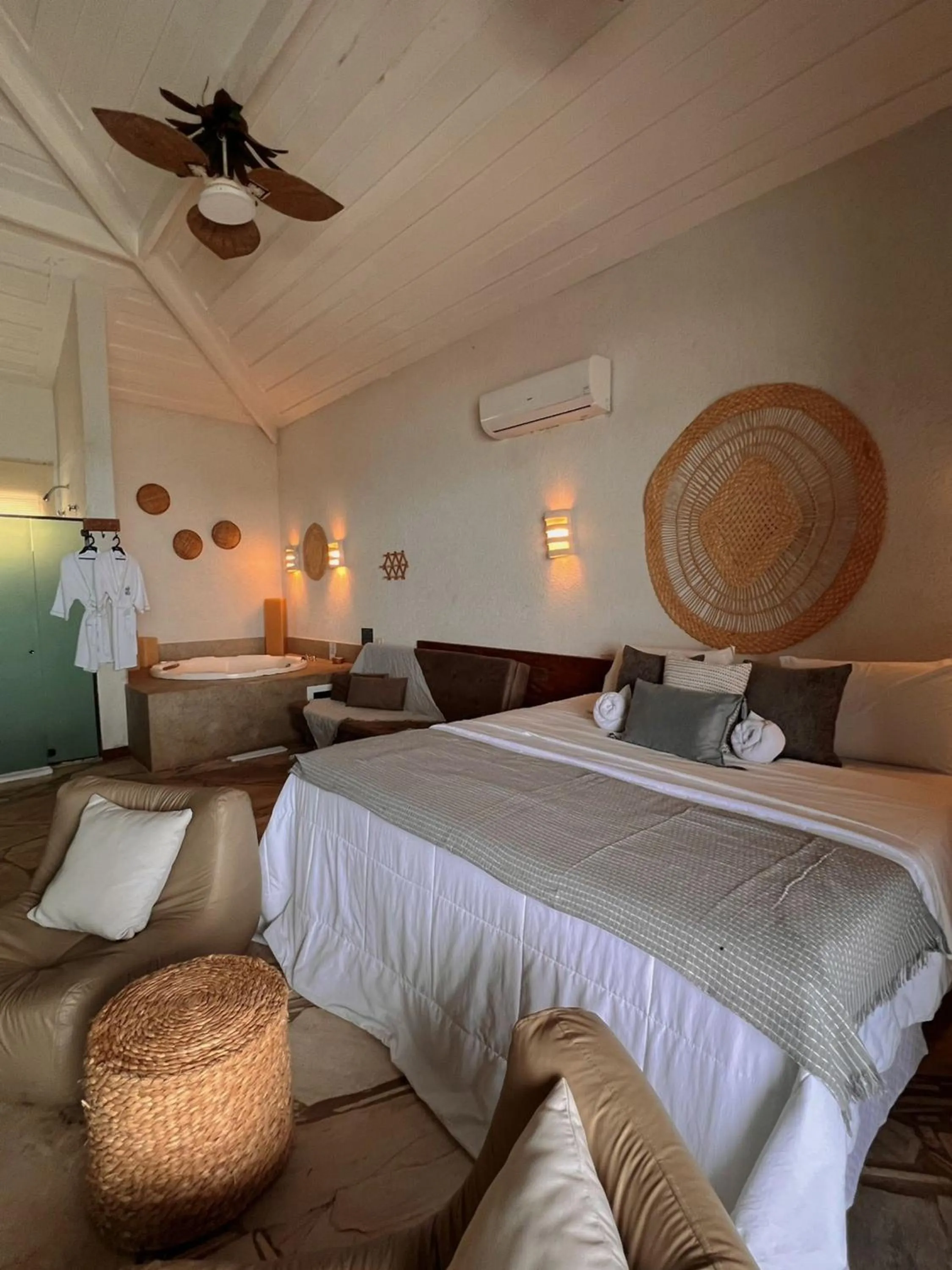 Bed in Pier Beach Club