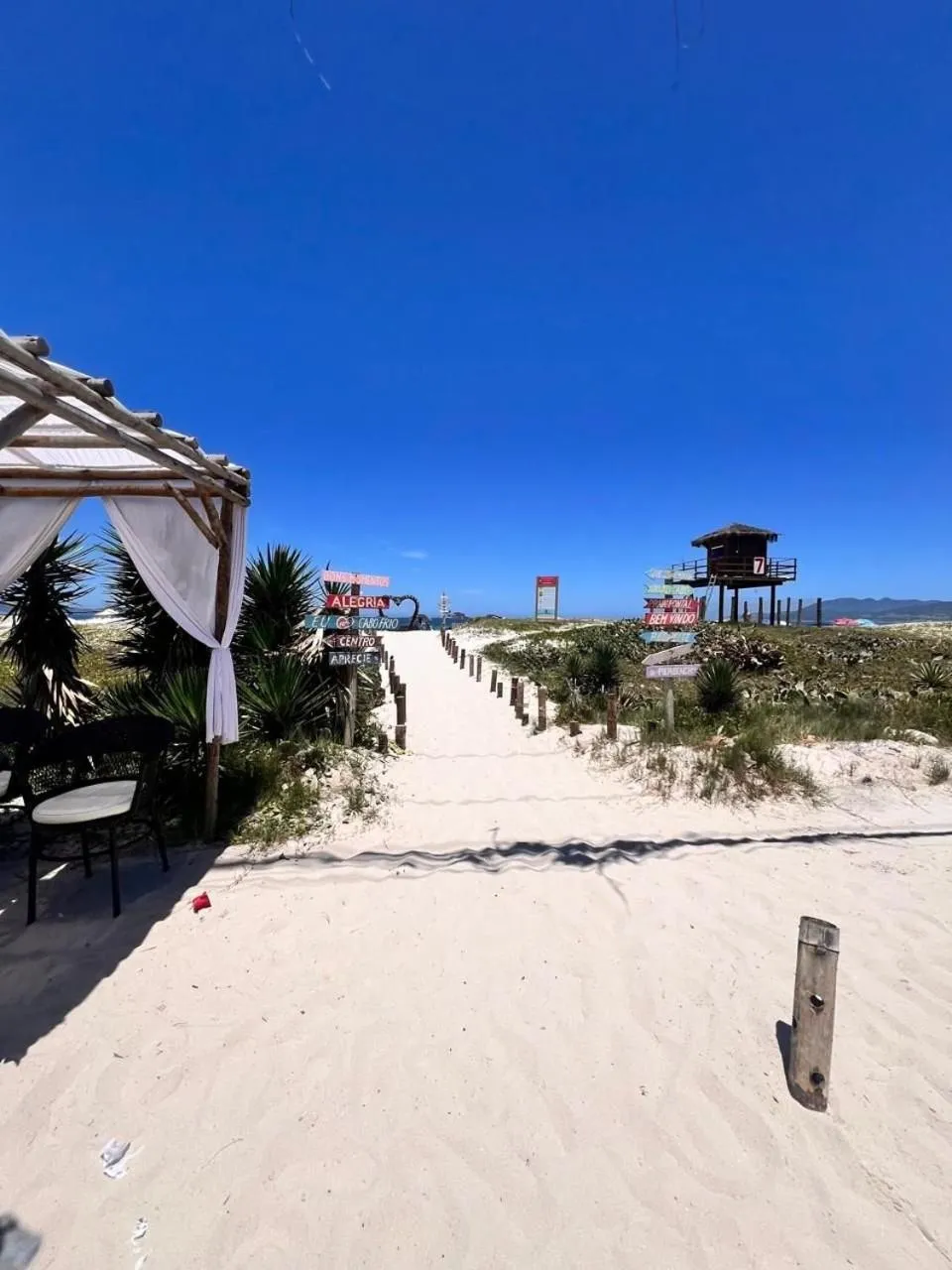 Beach in Pier Beach Club