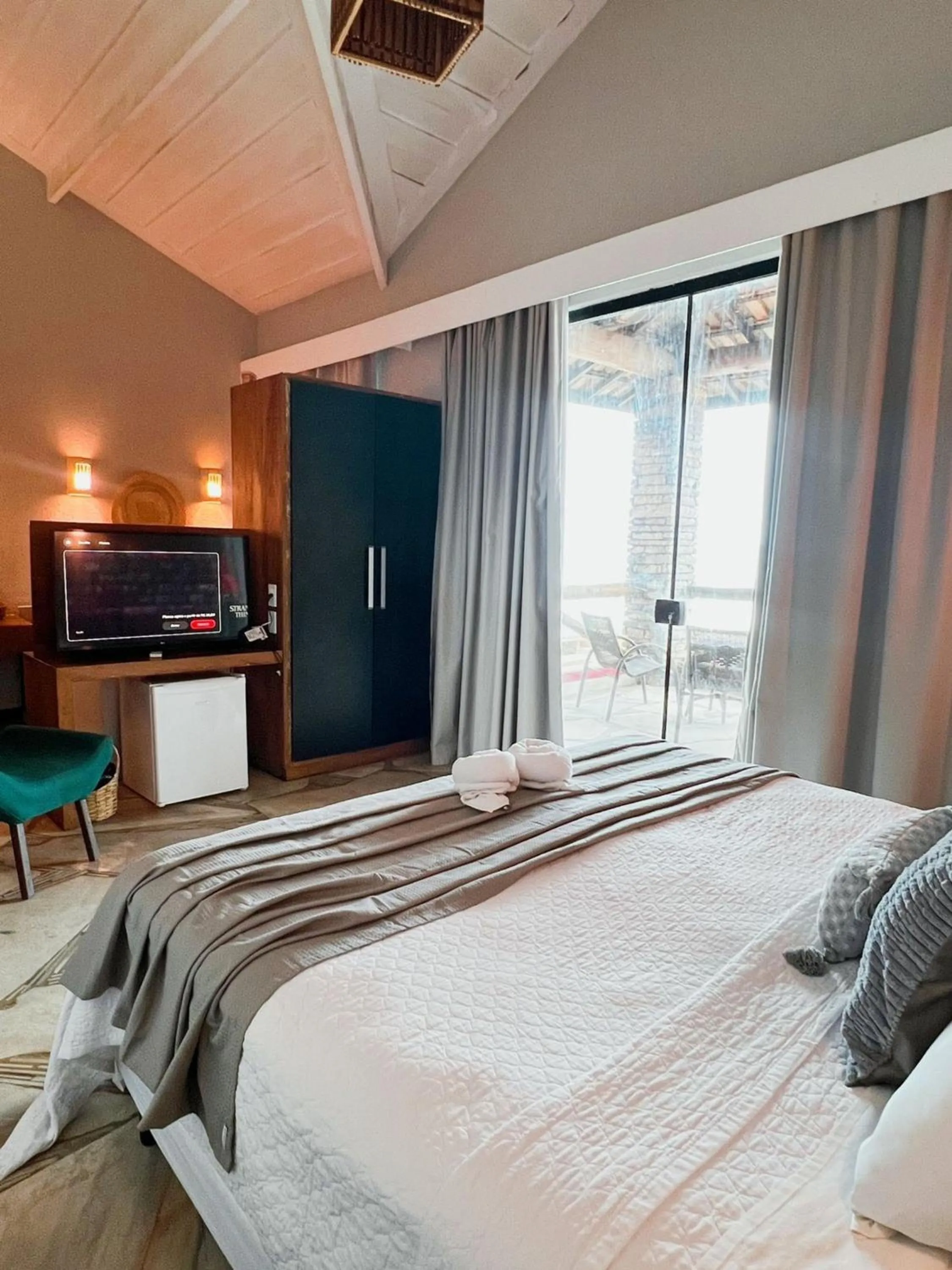 Bed in Pier Beach Club