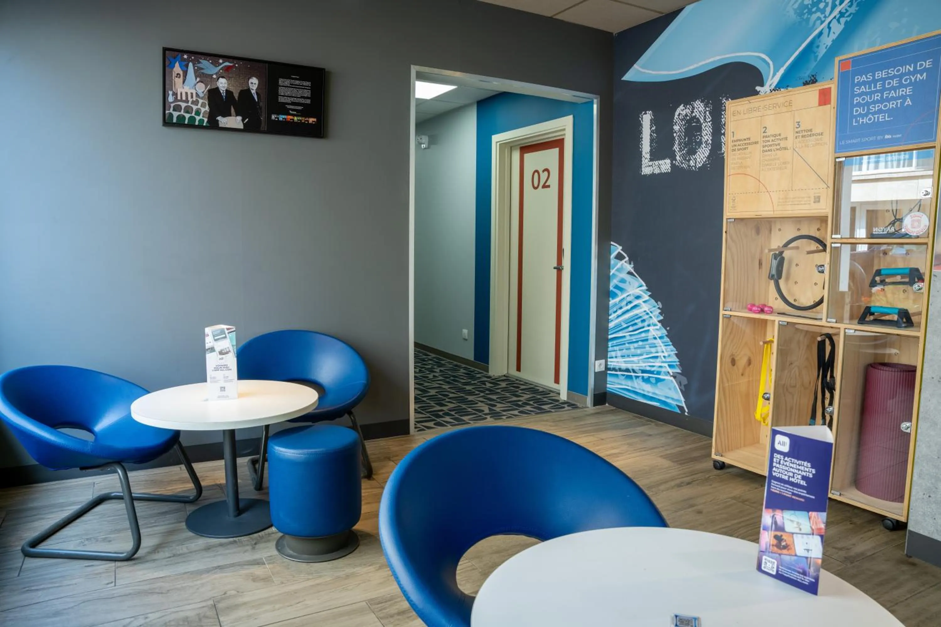 Lobby or reception in ibis budget Compiègne Centre-Ville