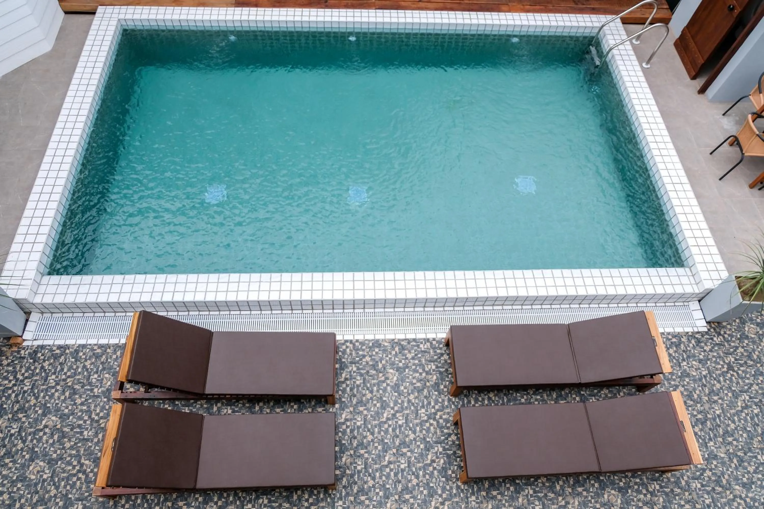 Spring in PaiApartHotel