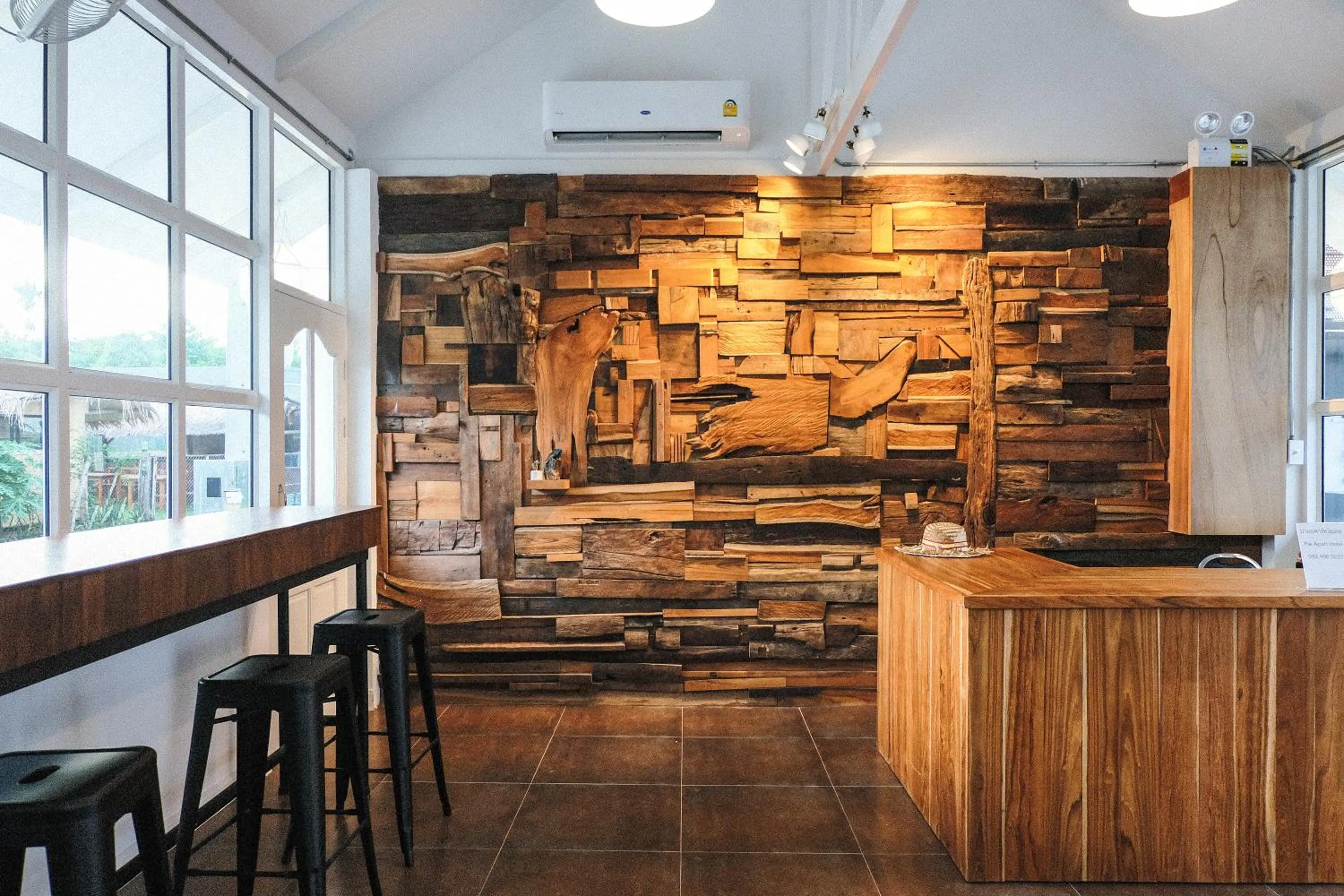 Facade/entrance in PaiApartHotel