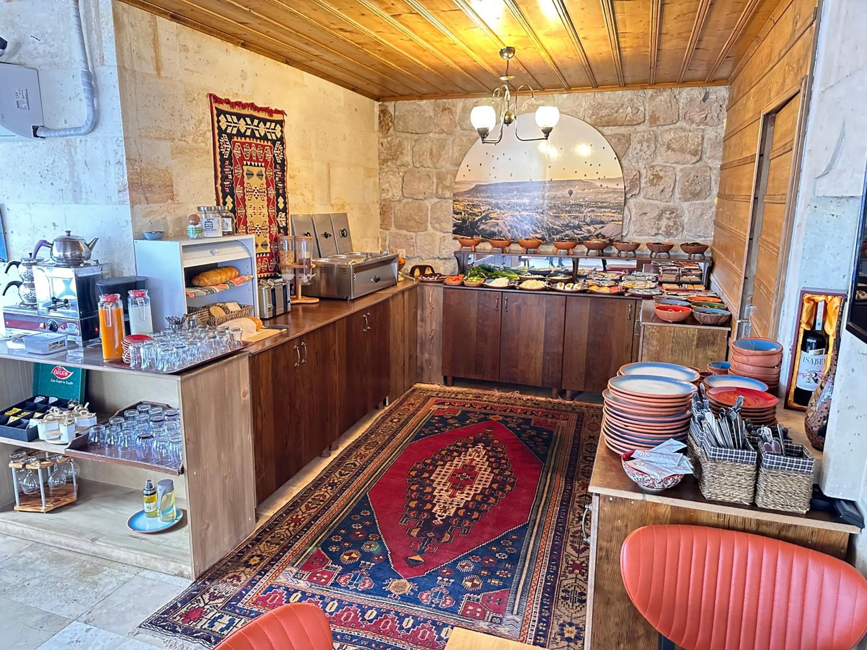 Breakfast in Balloon Cave Hotel