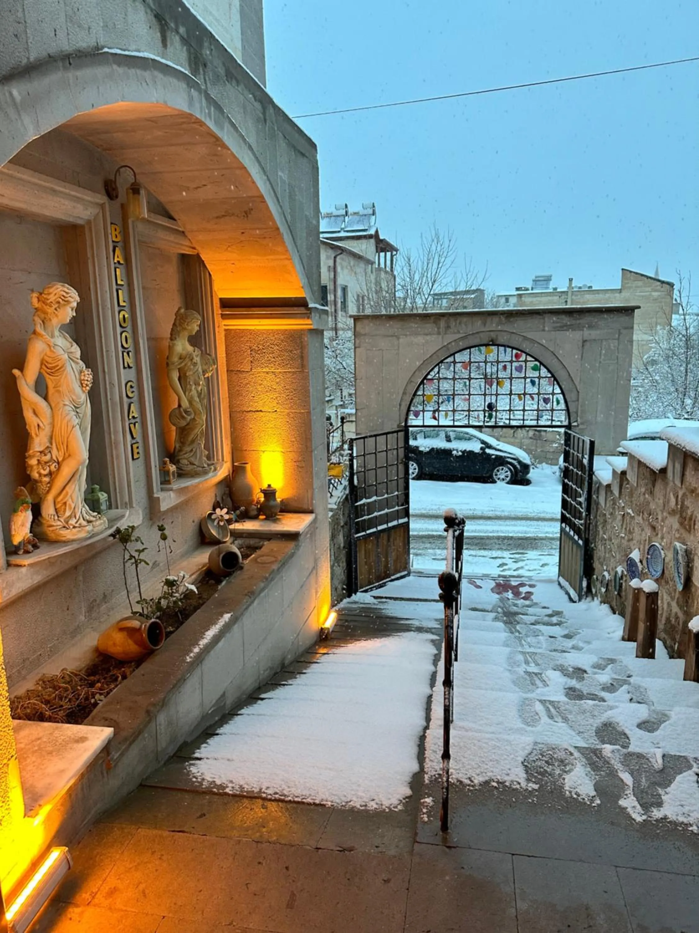 Property building in Balloon Cave Hotel